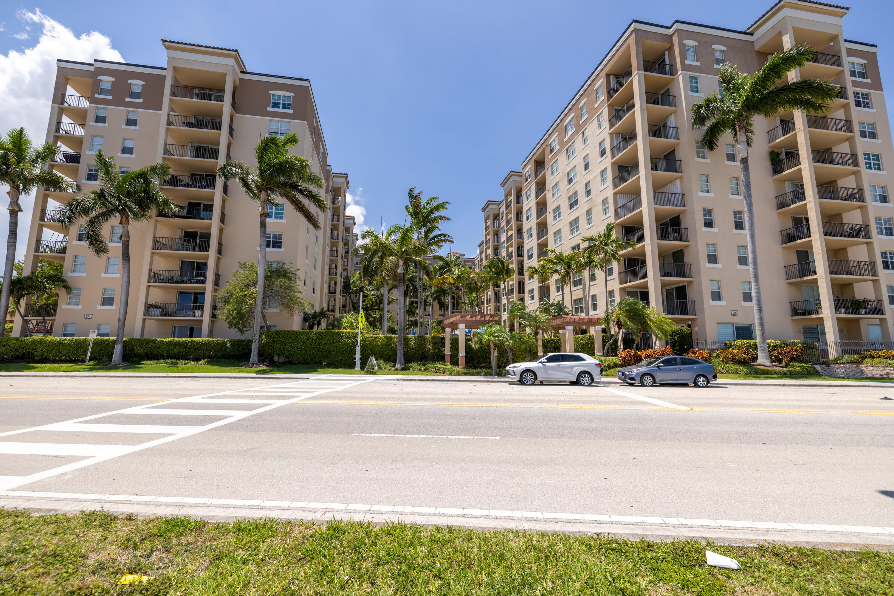 FLAGLER POINTE CONDO - Residential