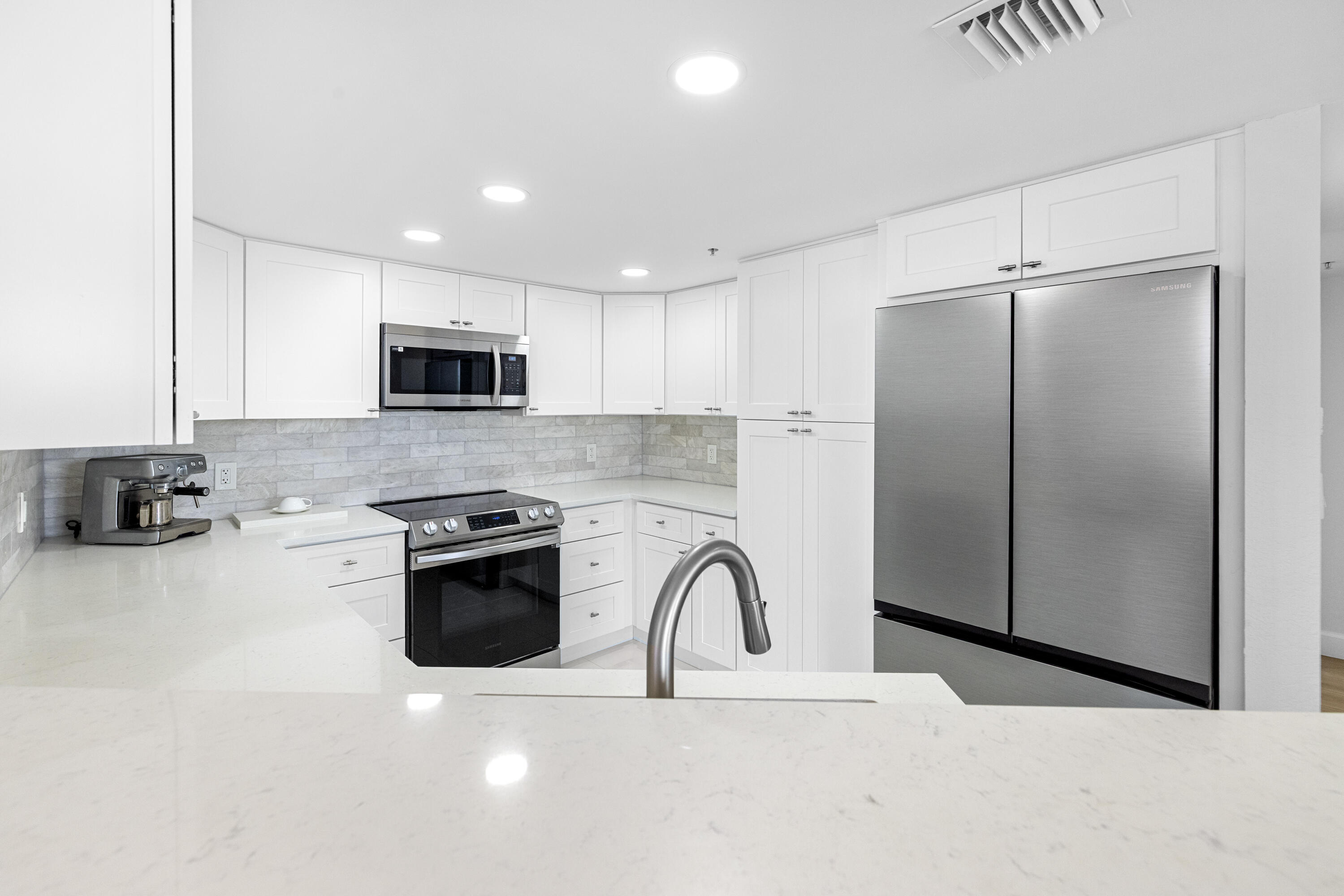 FLAGLER POINTE CONDO - Residential