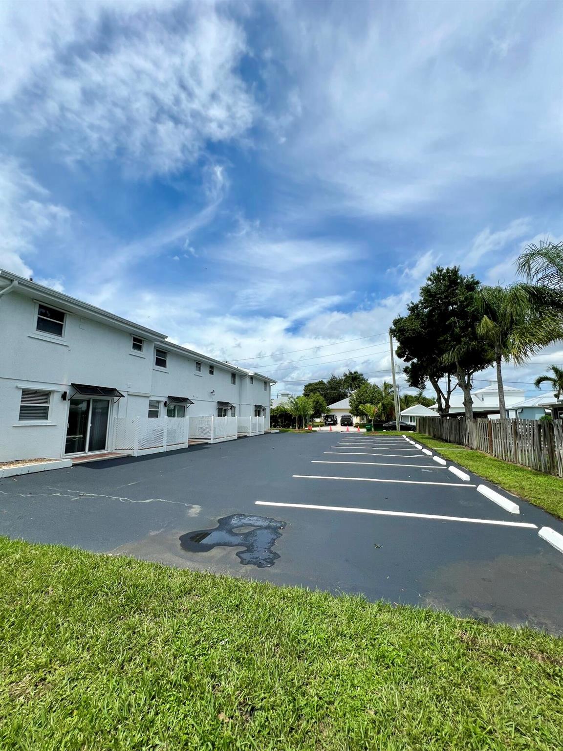 PALM CITY AMENDED - Residential Lease