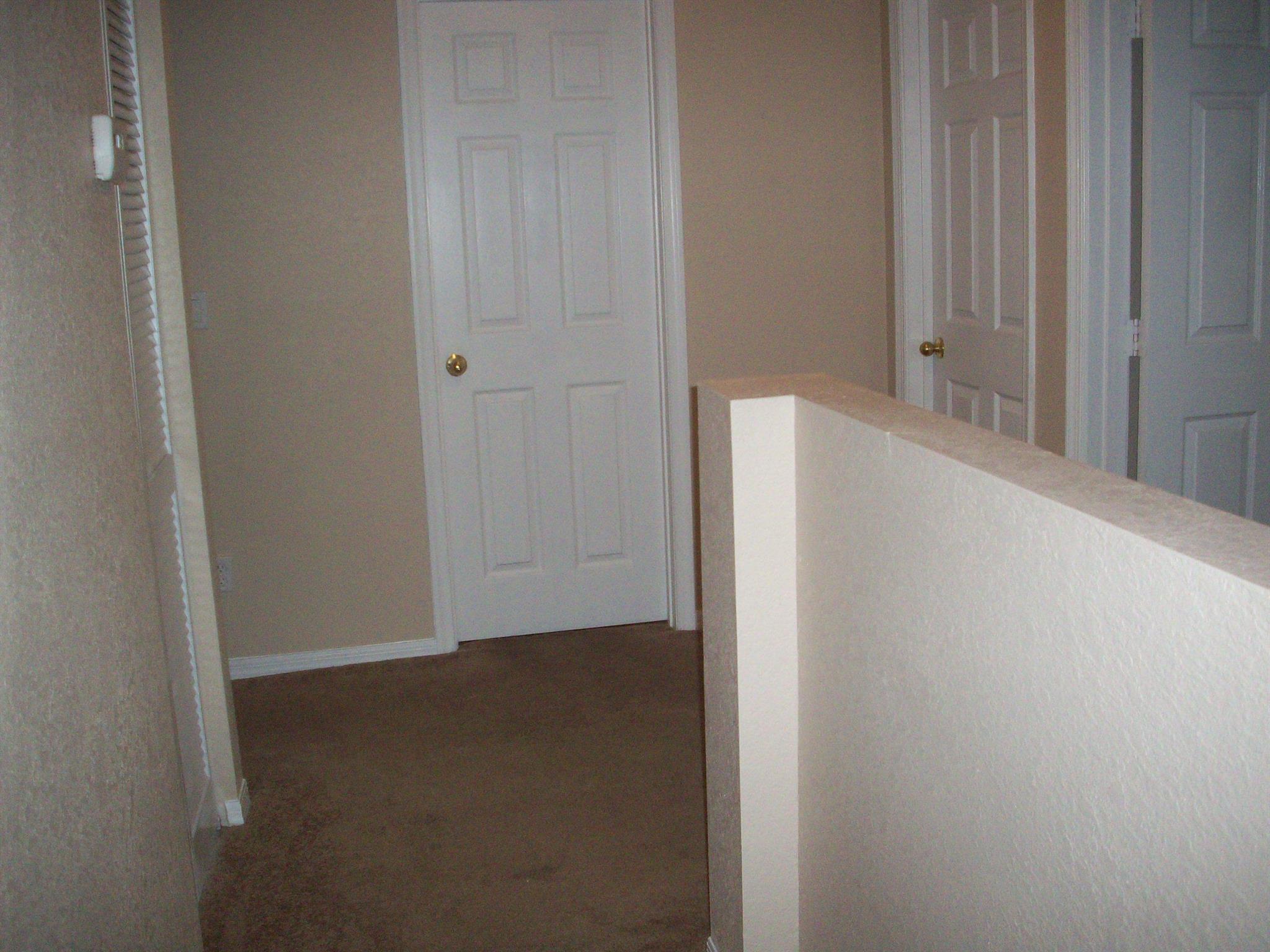 FOURTH  REPLAT OF PORTOFI - Residential Lease