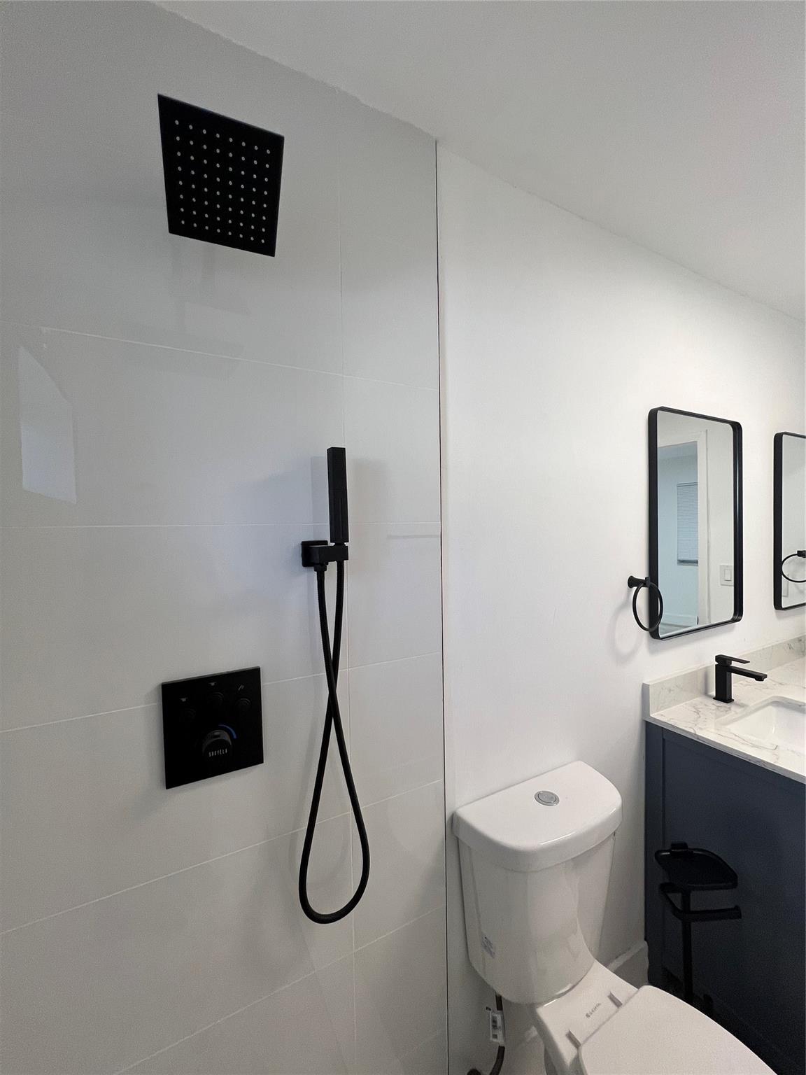 Lauderdale Beach 4-2 B - Residential Lease