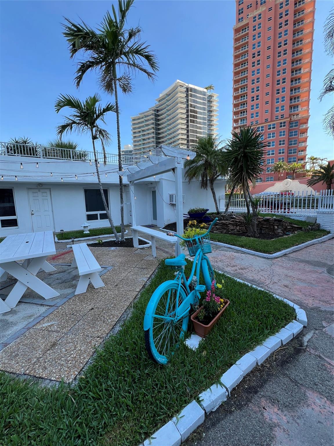 Lauderdale Beach 4-2 B - Residential Lease