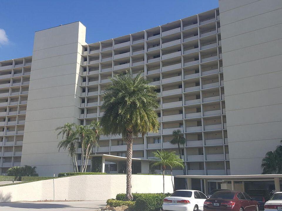 Welcome to paradise! Penthouse condo features breathtaking views of the intracoastal waterway and ocean. Enjoy sunrises and sunsets from your spacious screened balcony. This unit features 2 bedrooms and two baths with tile throughout. The master bedroom has two closets, one walk. Kitchen has all stainless steal appliances and washer/dryer in the unit. Old Port Cove offers a beautiful pool that overlooks the intracoastal, a fitness center, library, community room, boardwalk along the water, and much more! The community is centrally located to all of the finest shopping and dining the area has to offer. Call for your private showing today!