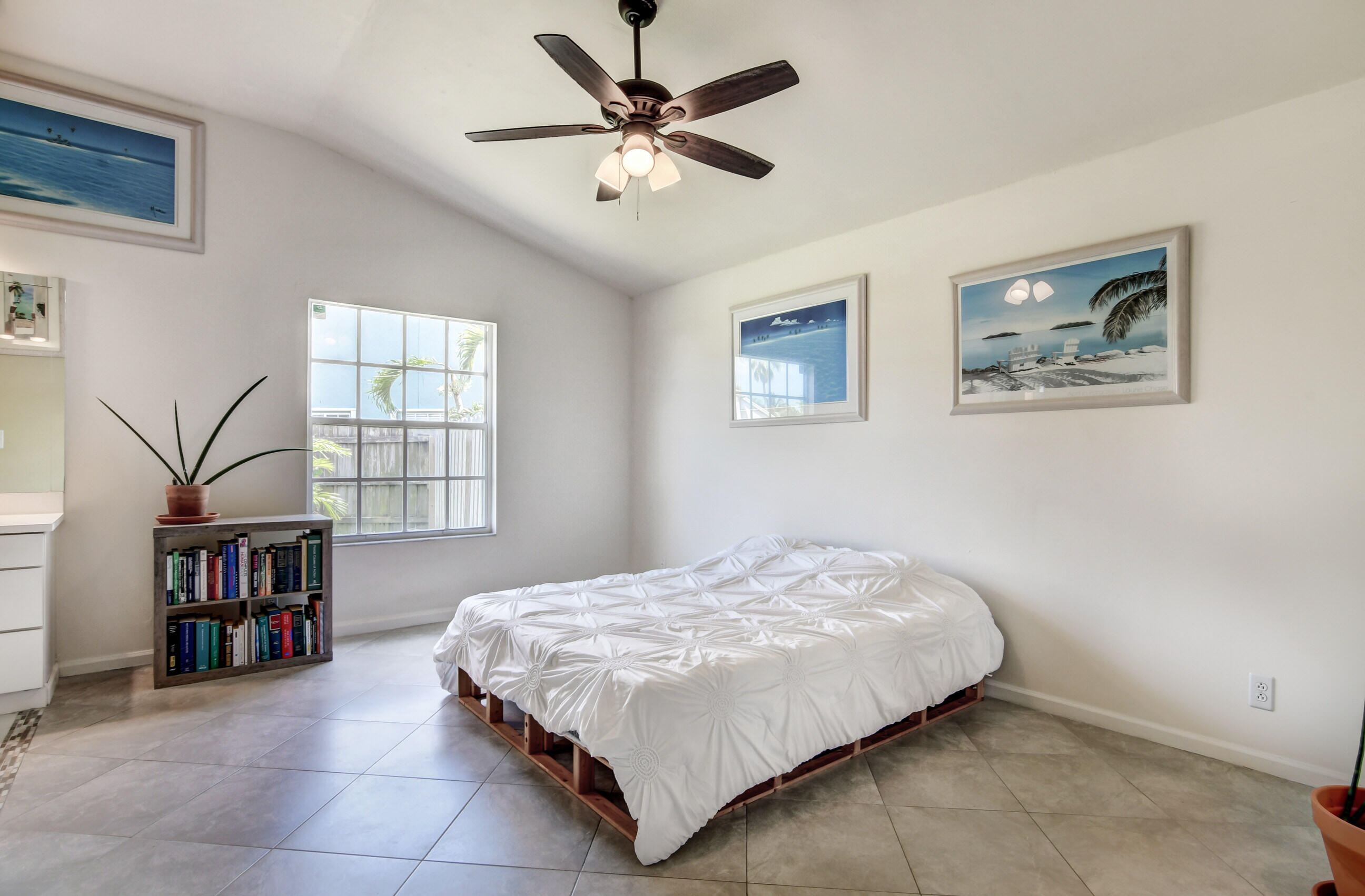 HEATHERLAKE AT THE MEADOWS - Residential