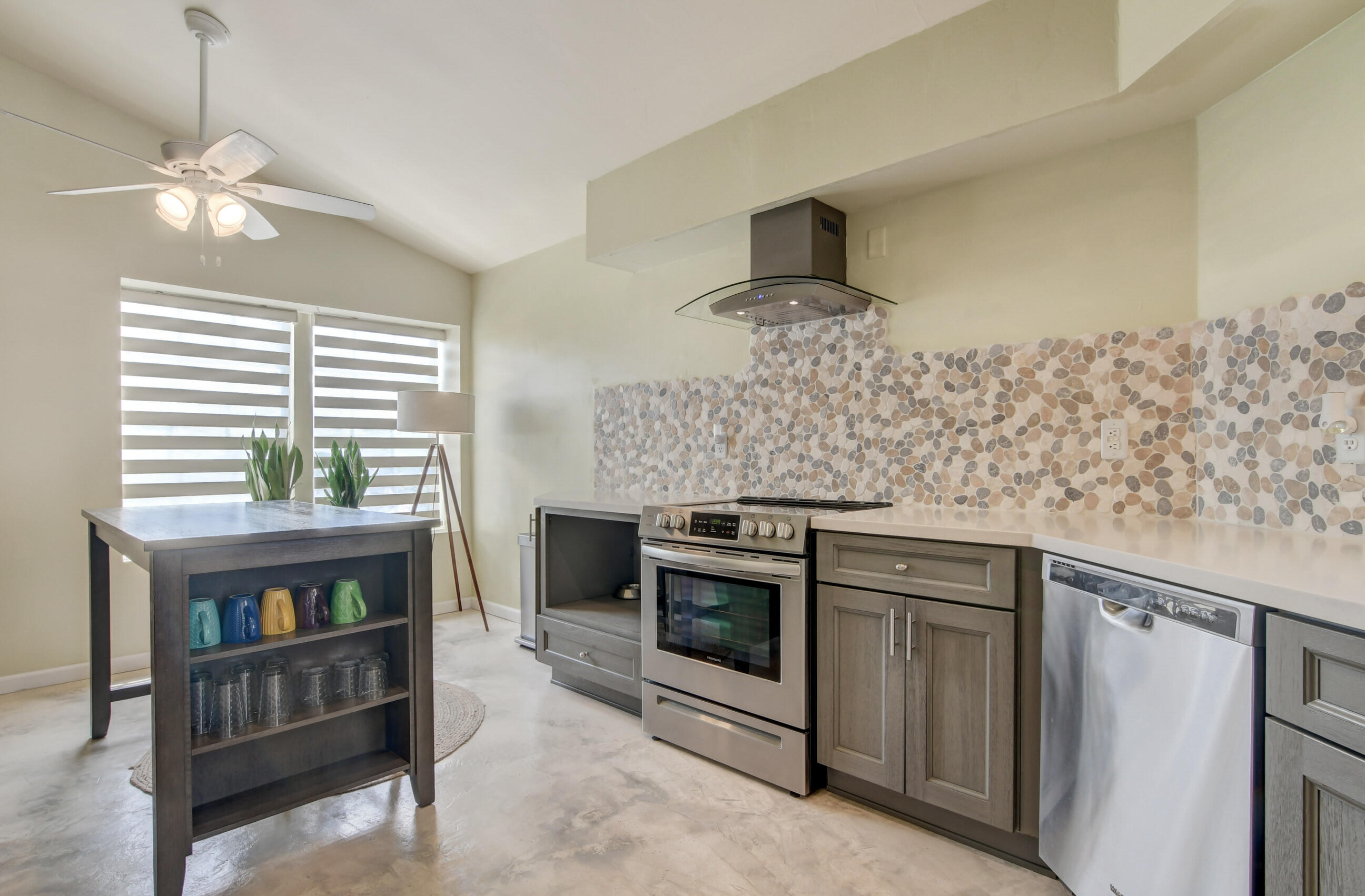 HEATHERLAKE AT THE MEADOWS - Residential