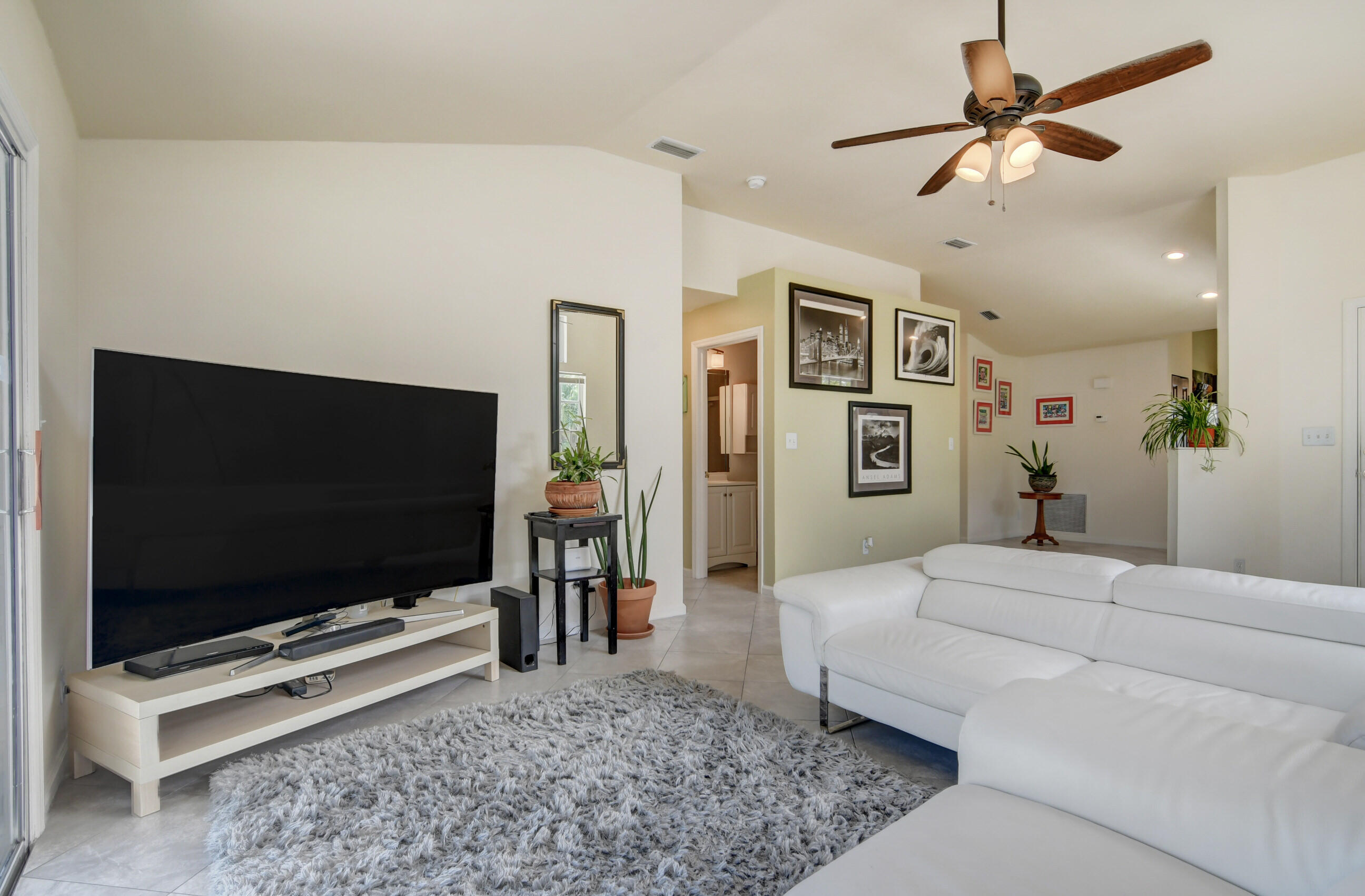 HEATHERLAKE AT THE MEADOWS - Residential