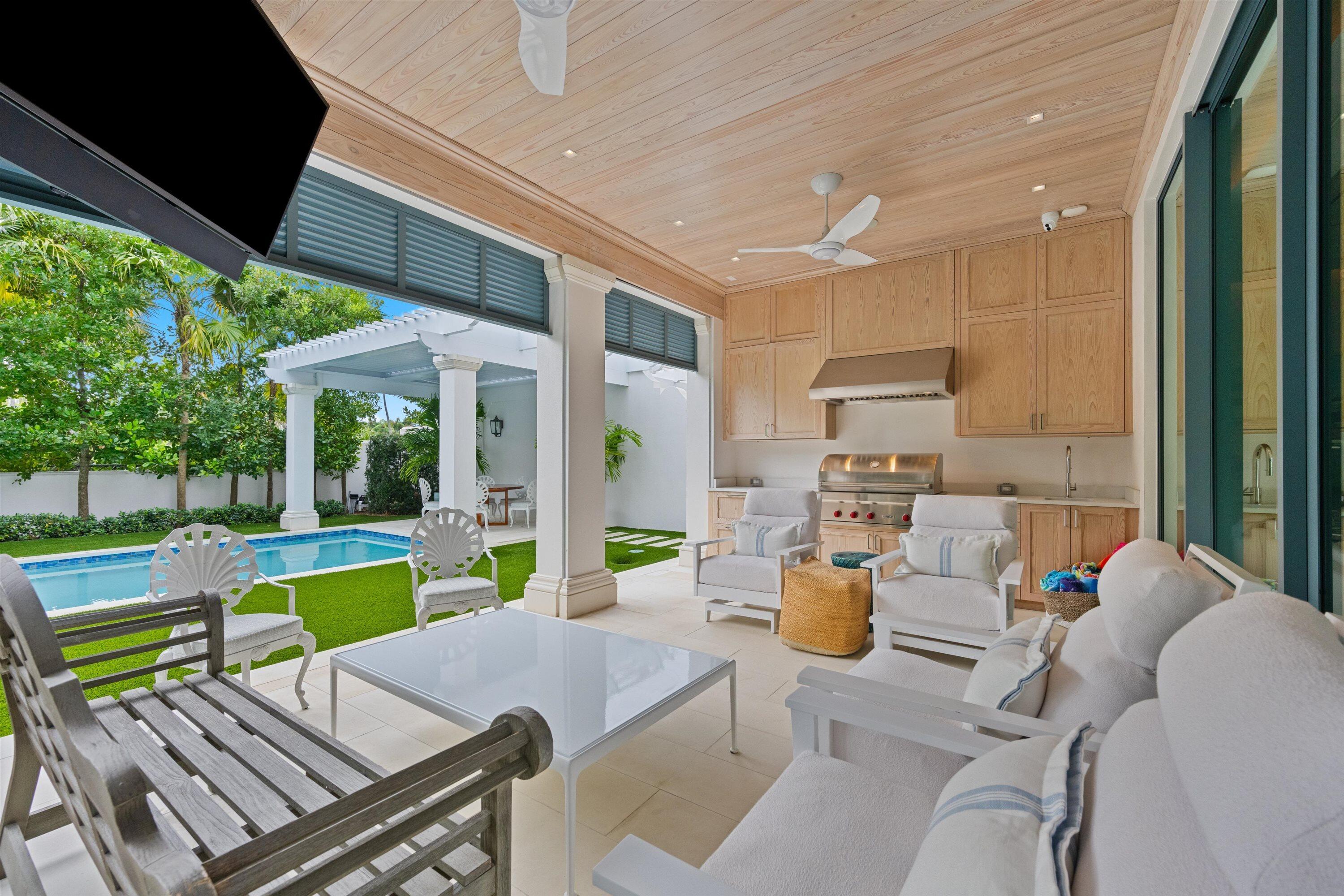 ROYAL PARK ADD TO P B - Residential