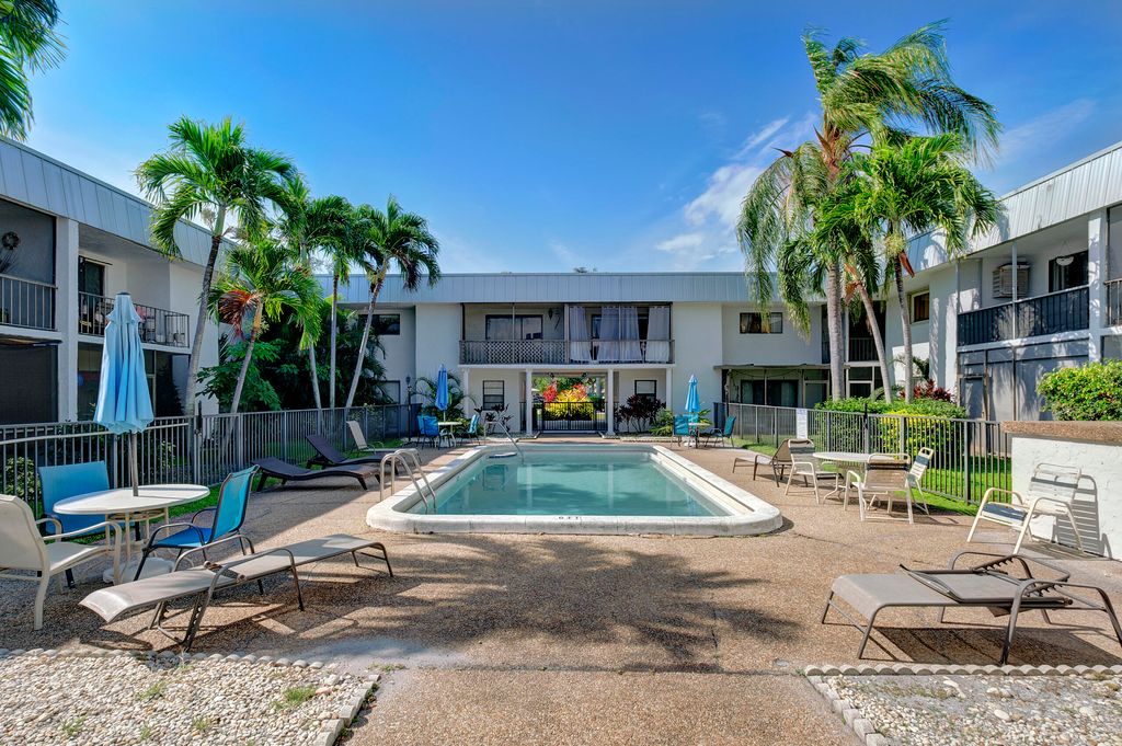 Photo of 825 NW 13th Street #223, Boca Raton, FL 33486 (MLS # B26019284)