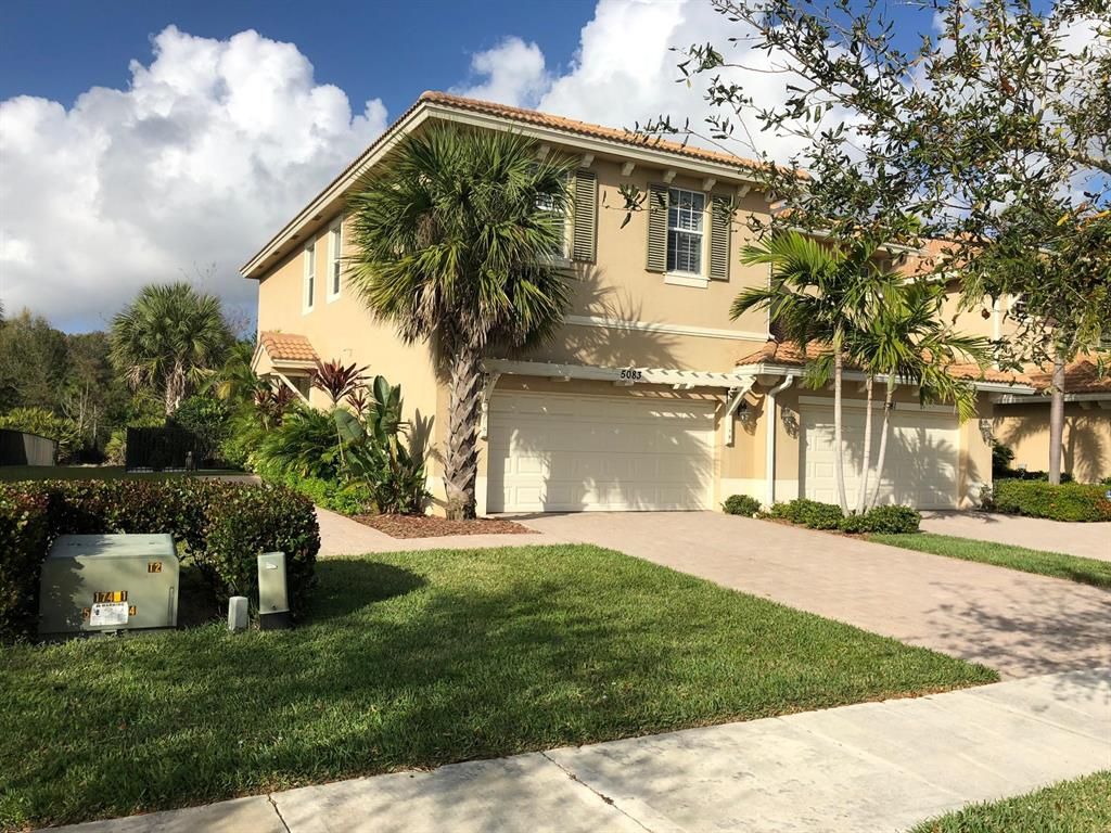 Photo of 5083 Dulce Court, Palm Beach Gardens, FL 33418 (MLS # R10735103)
