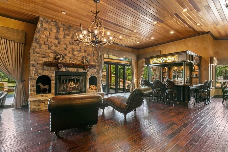 RANCH ACRES - Residential