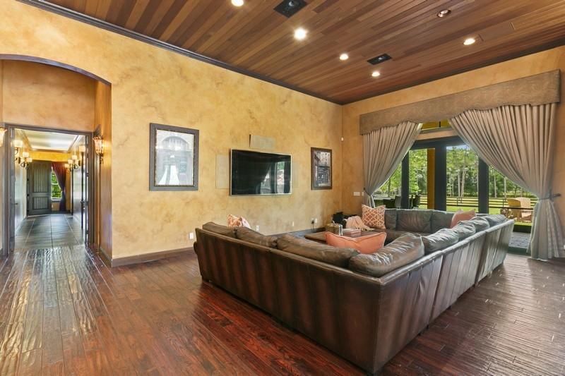 RANCH ACRES - Residential