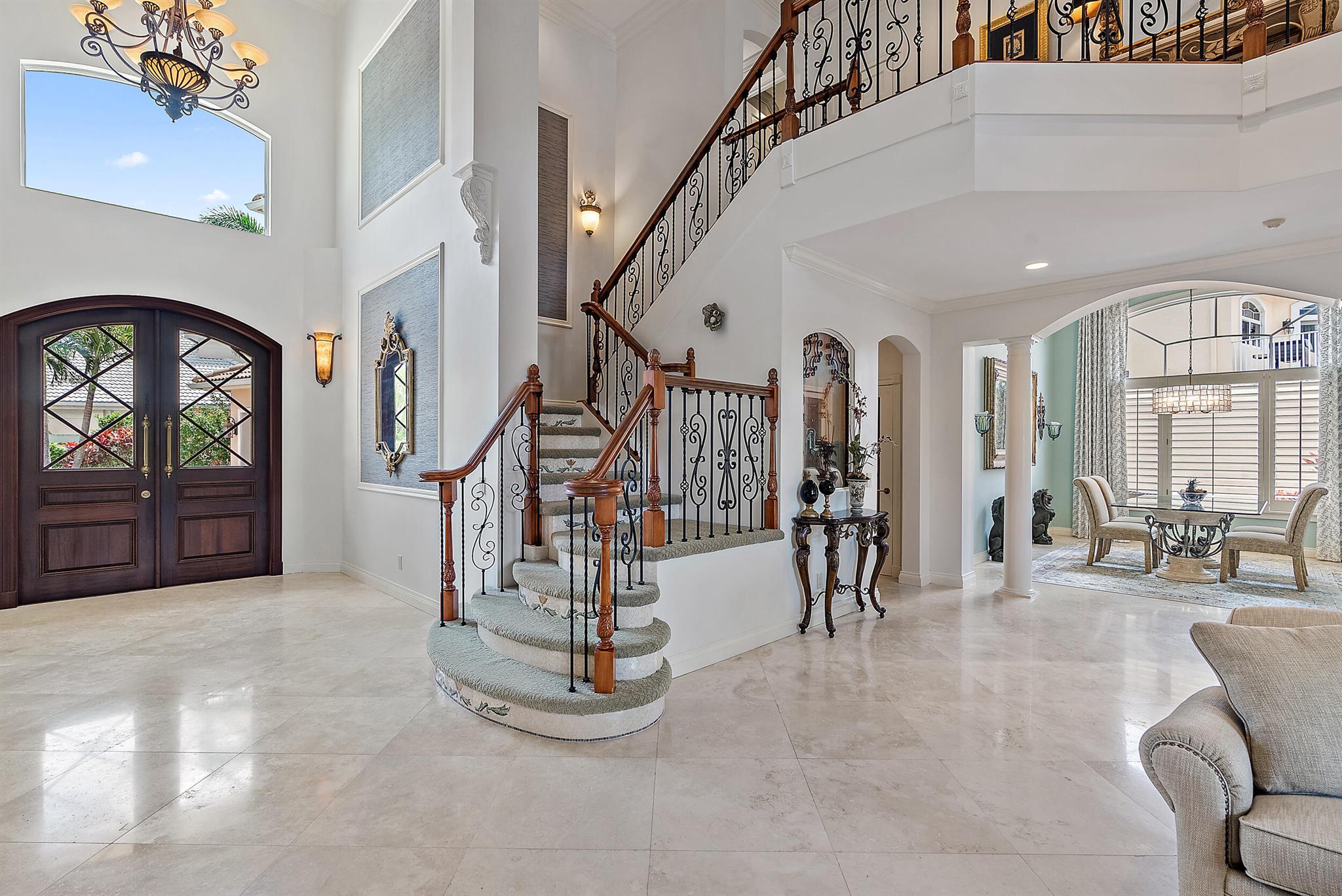 JONATHANS LANDING - Residential