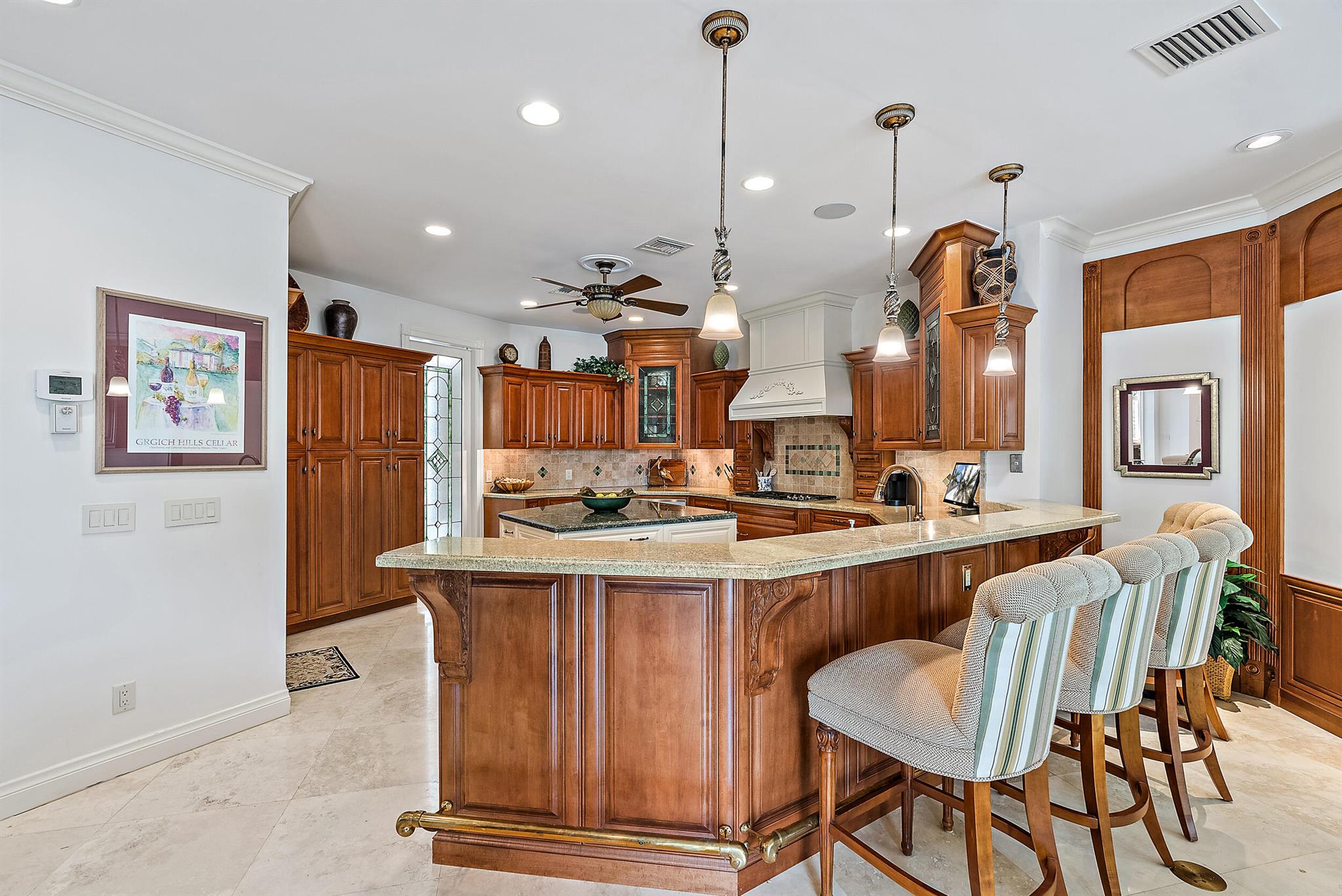 JONATHANS LANDING - Residential