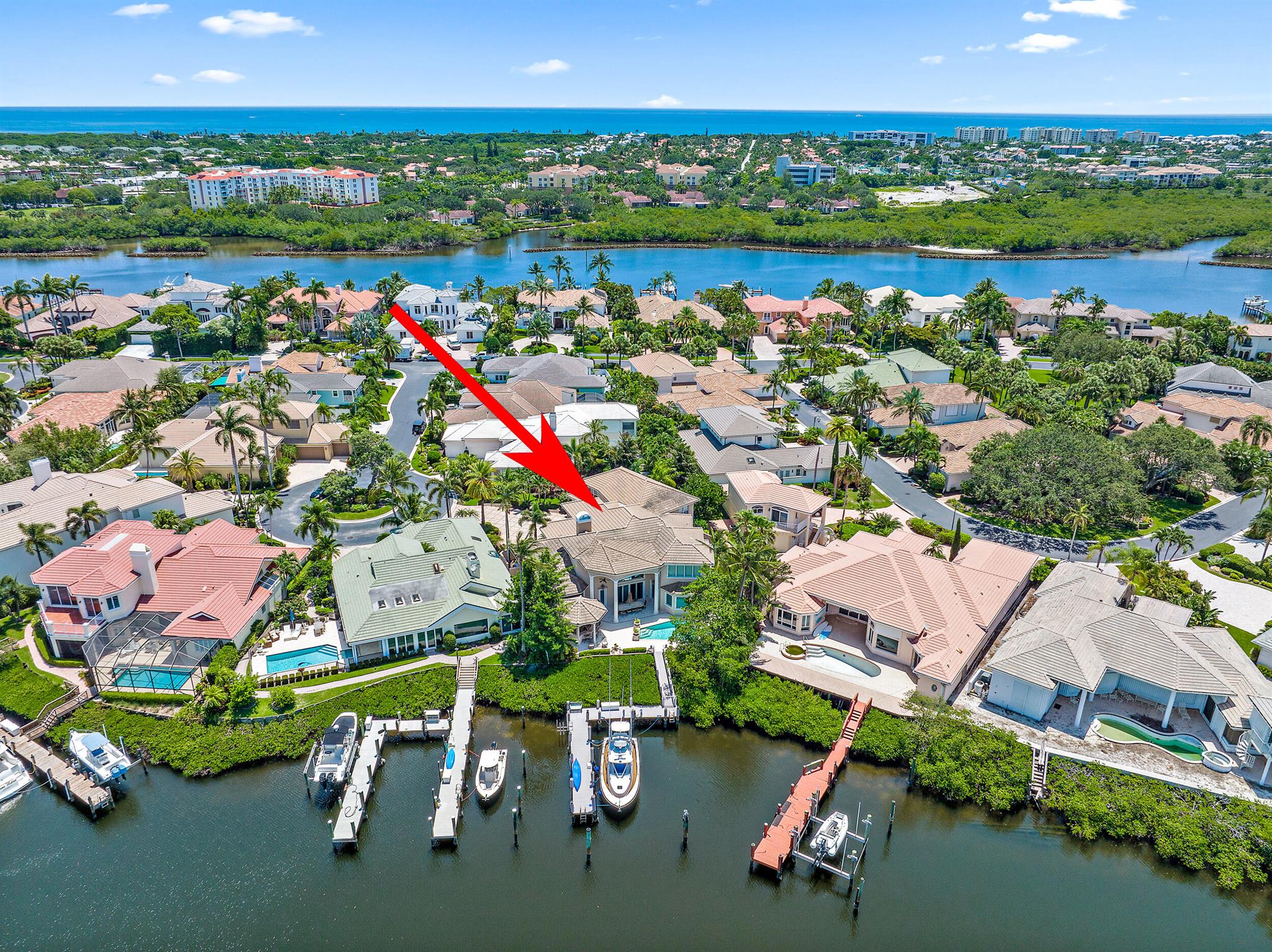 JONATHANS LANDING - Residential