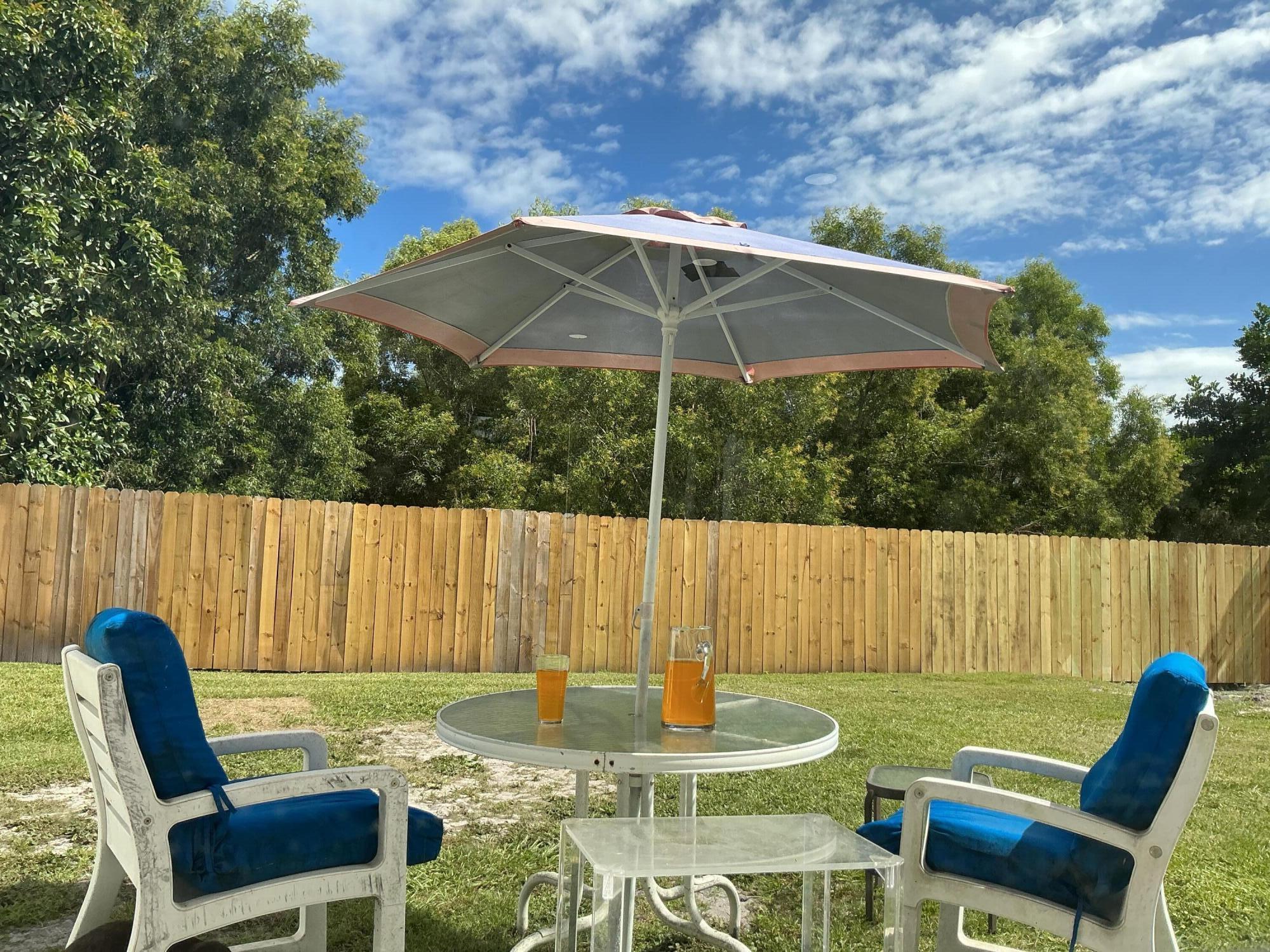 537 NW 51st Avenue W