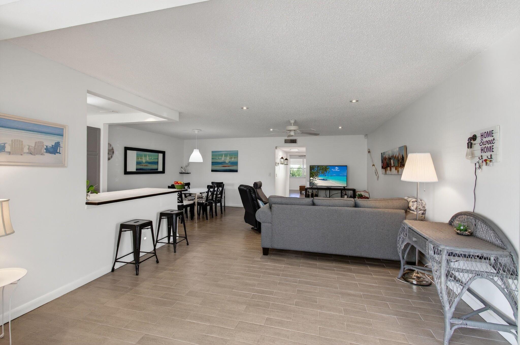 HIGH POINT OF DELRAY - Residential