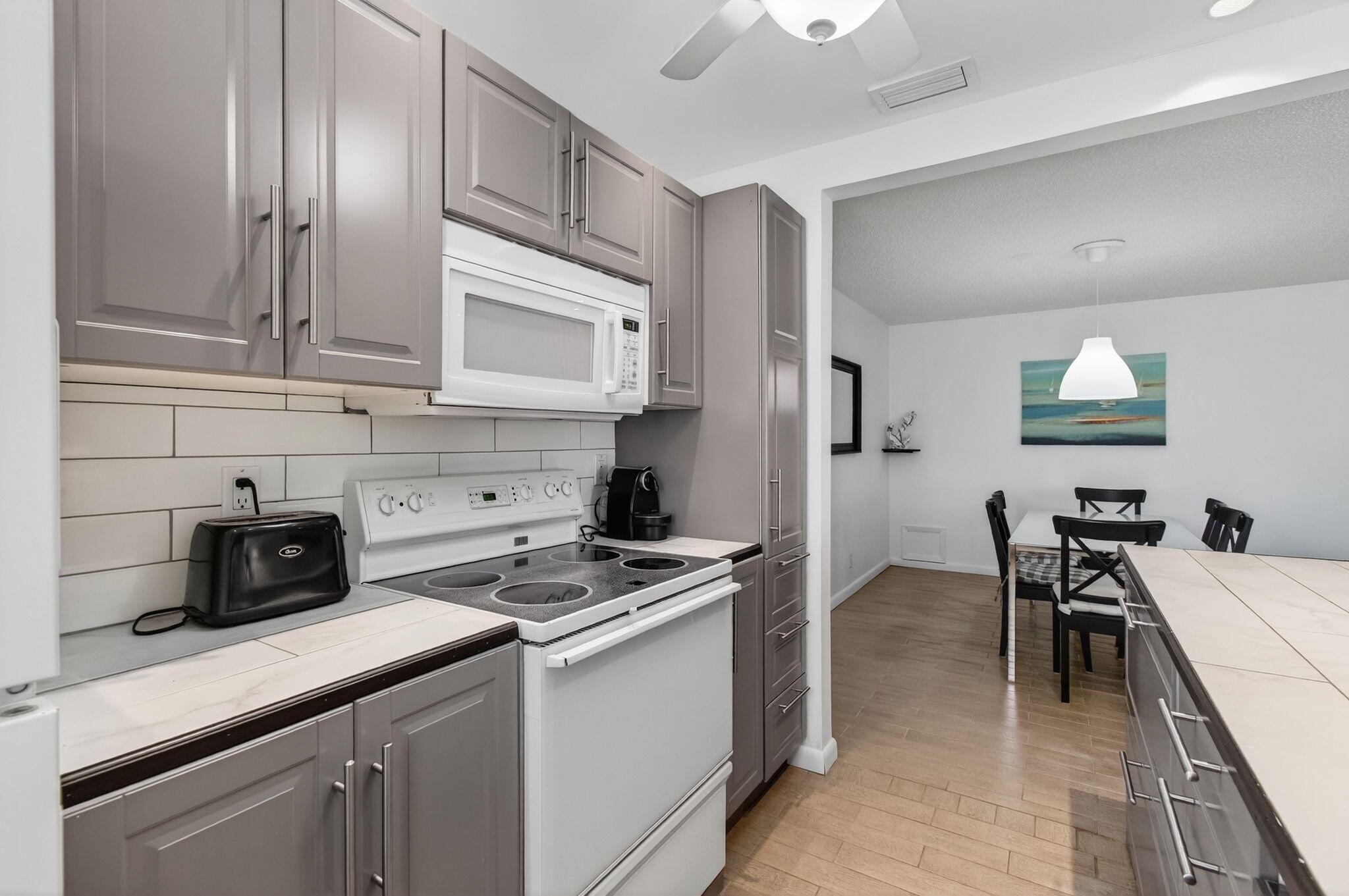 HIGH POINT OF DELRAY - Residential