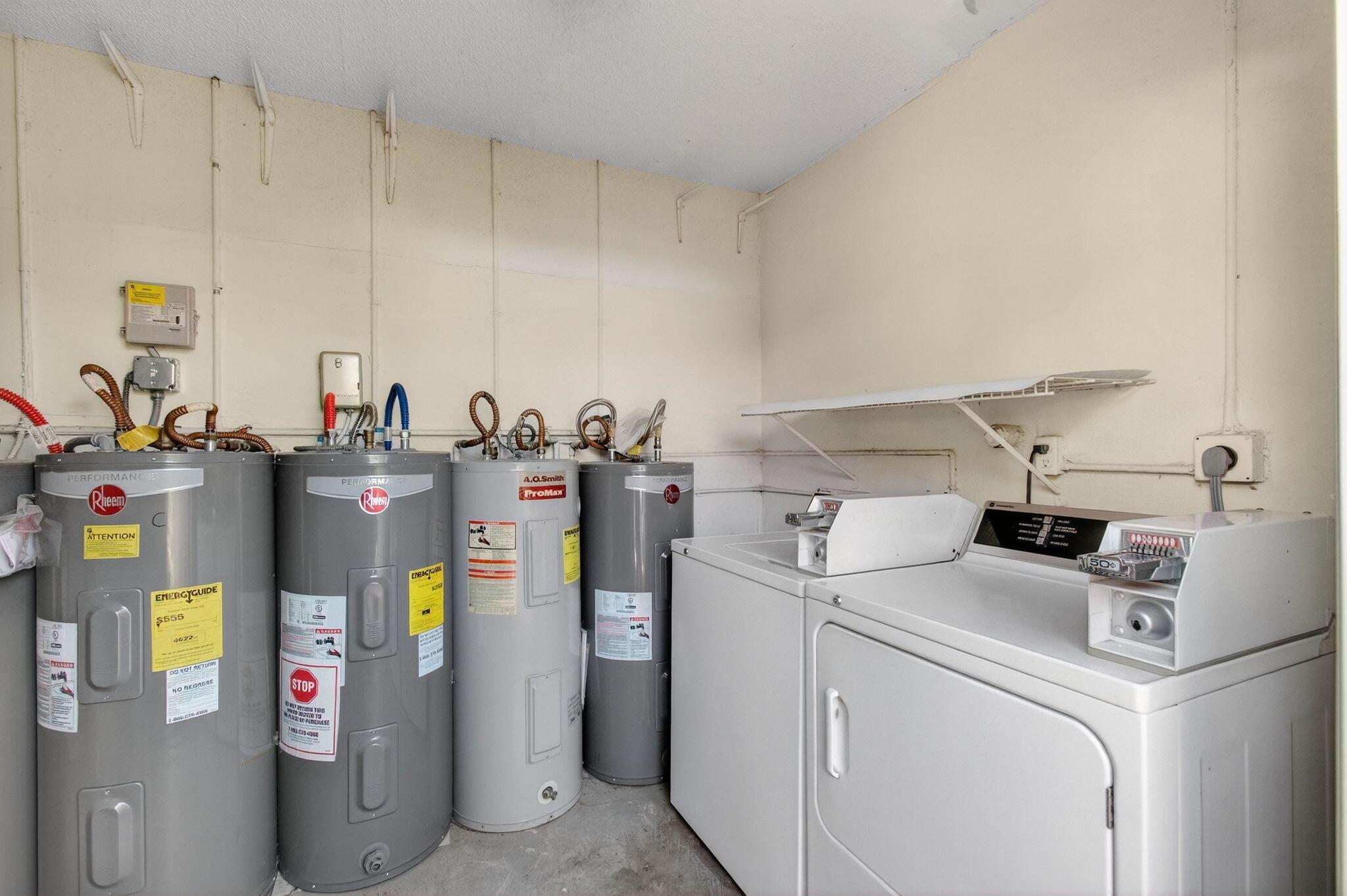 HIGH POINT OF DELRAY - Residential