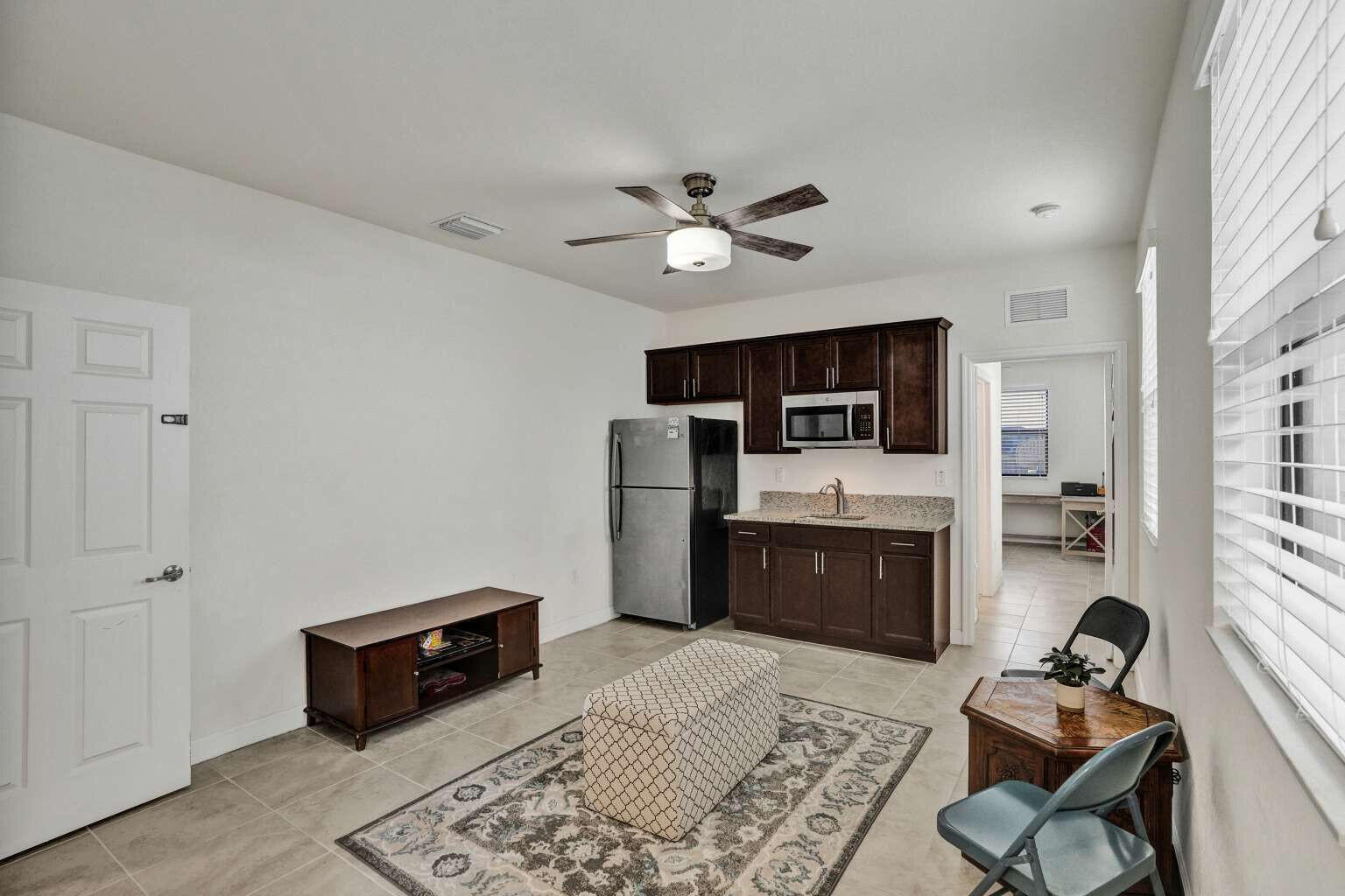 AQUABELLA SECTION ONE - Residential