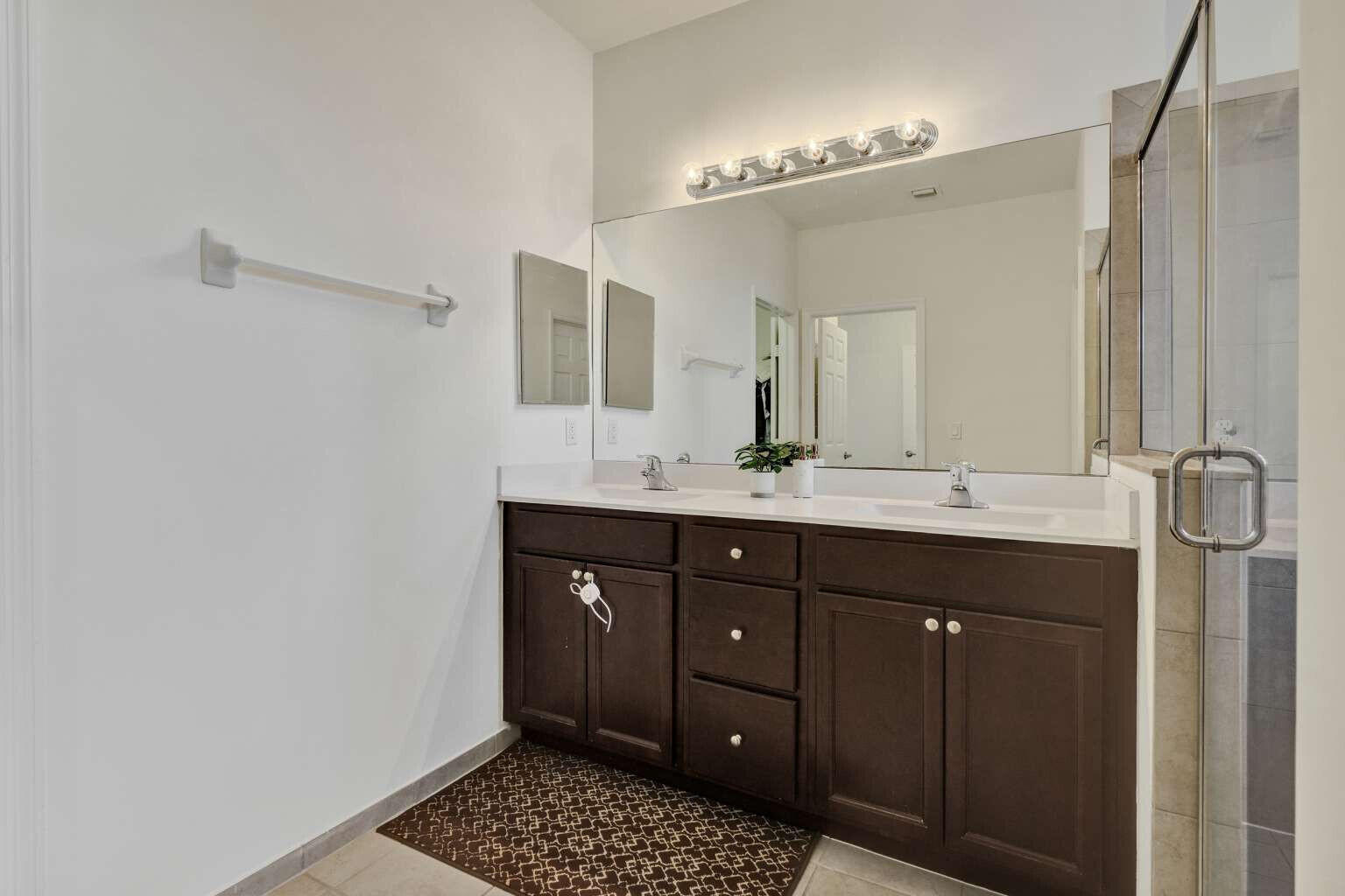 AQUABELLA SECTION ONE - Residential