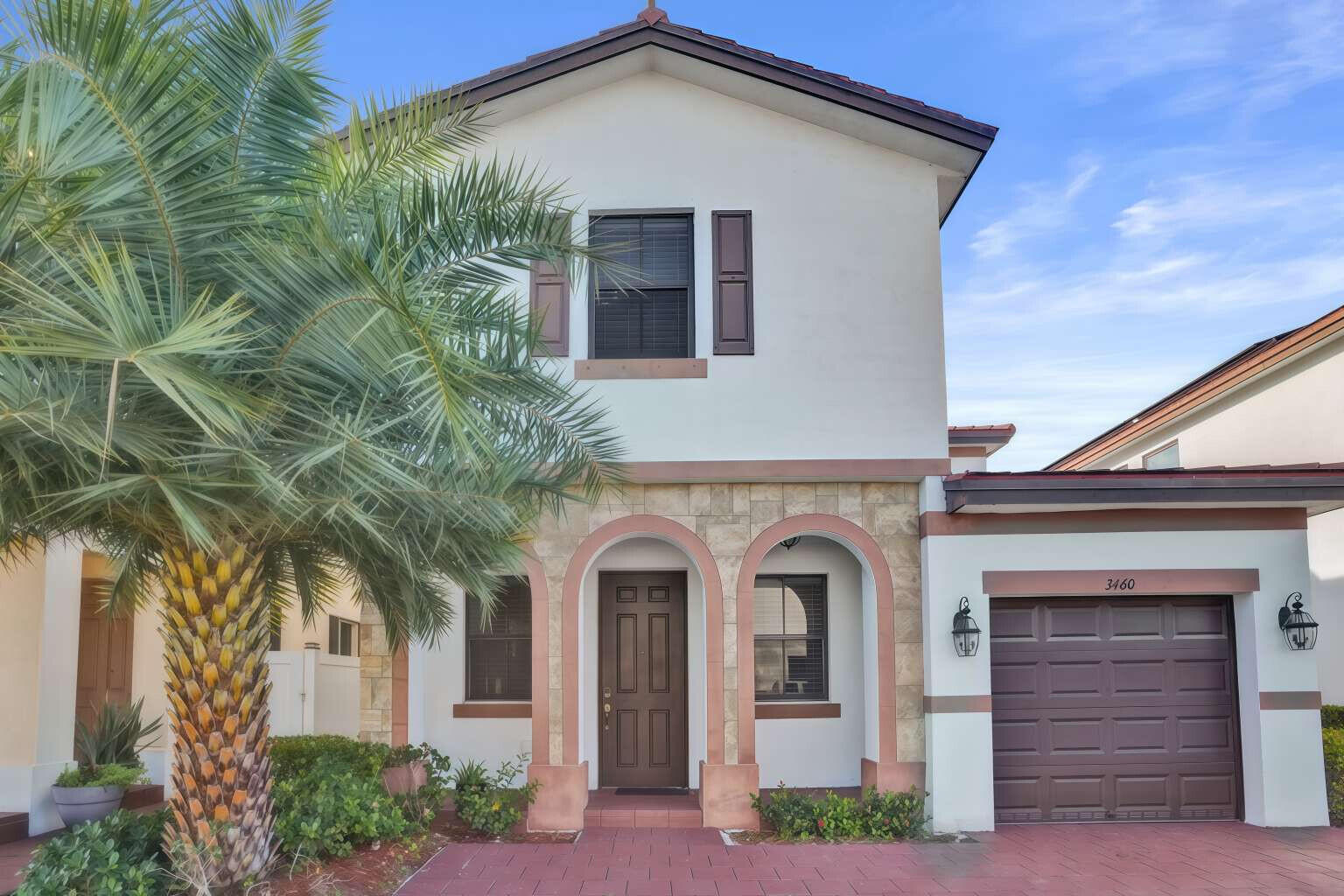 AQUABELLA SECTION ONE - Residential