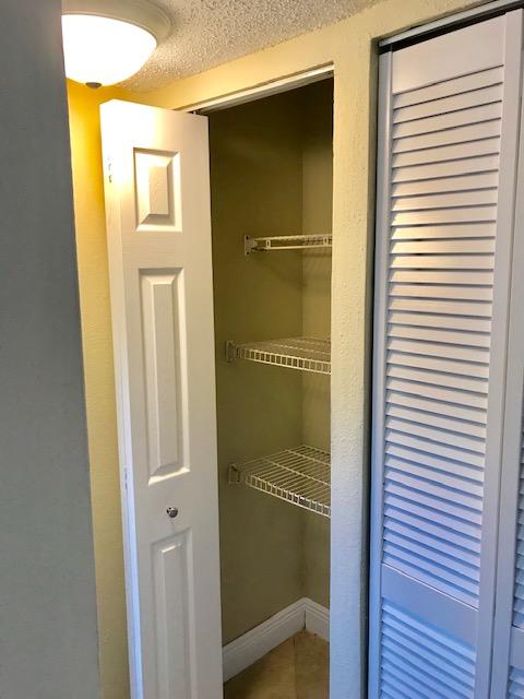 SABAL POINTE CONDO - Residential Lease