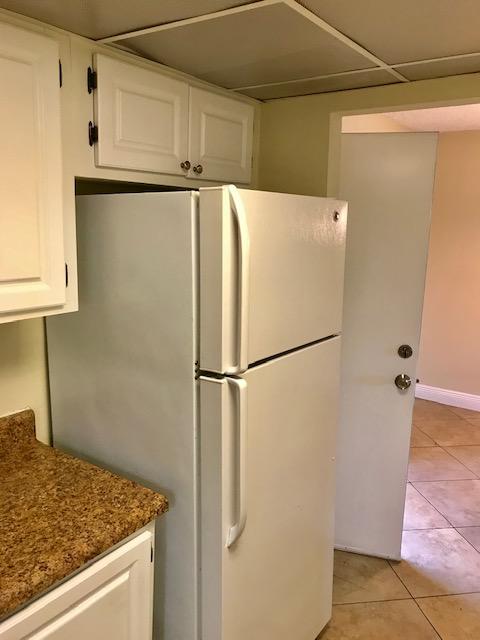 SABAL POINTE CONDO - Residential Lease