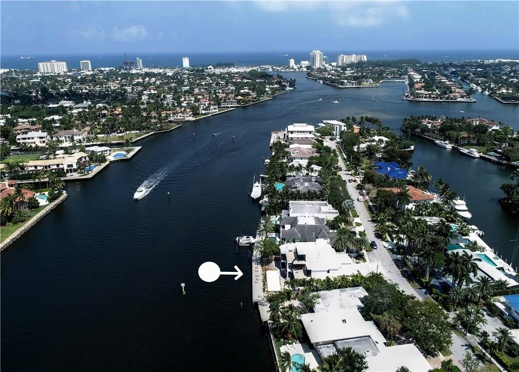 RIO VISTA ISLES - Residential