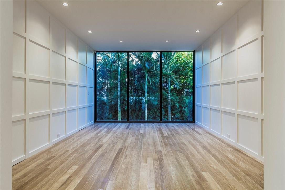 RIO VISTA ISLES - Residential