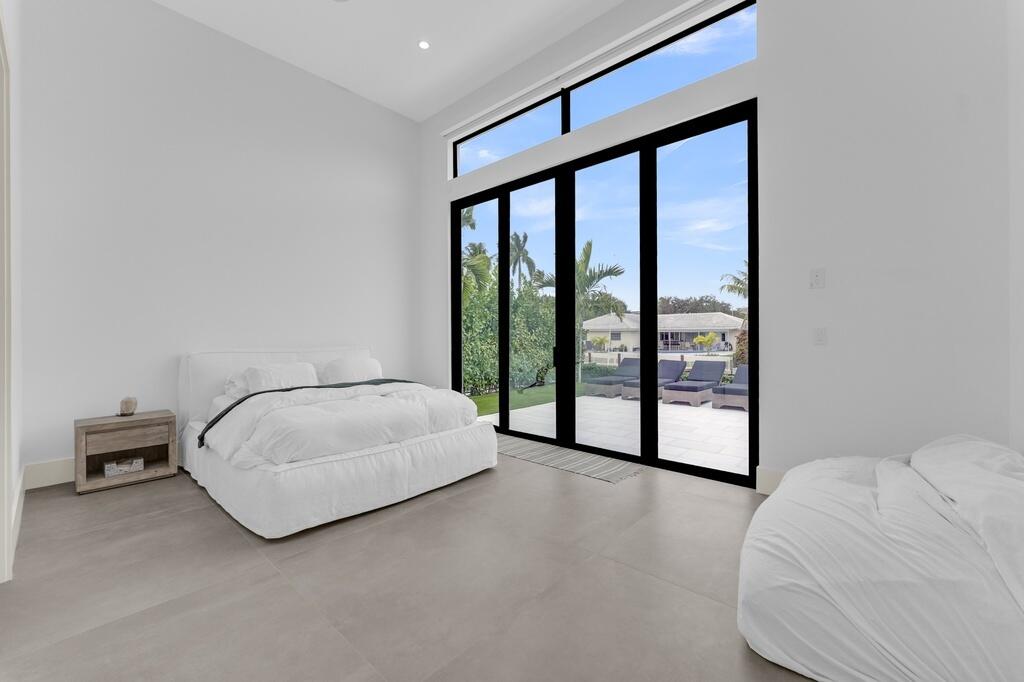 Tropic Isle In - Residential