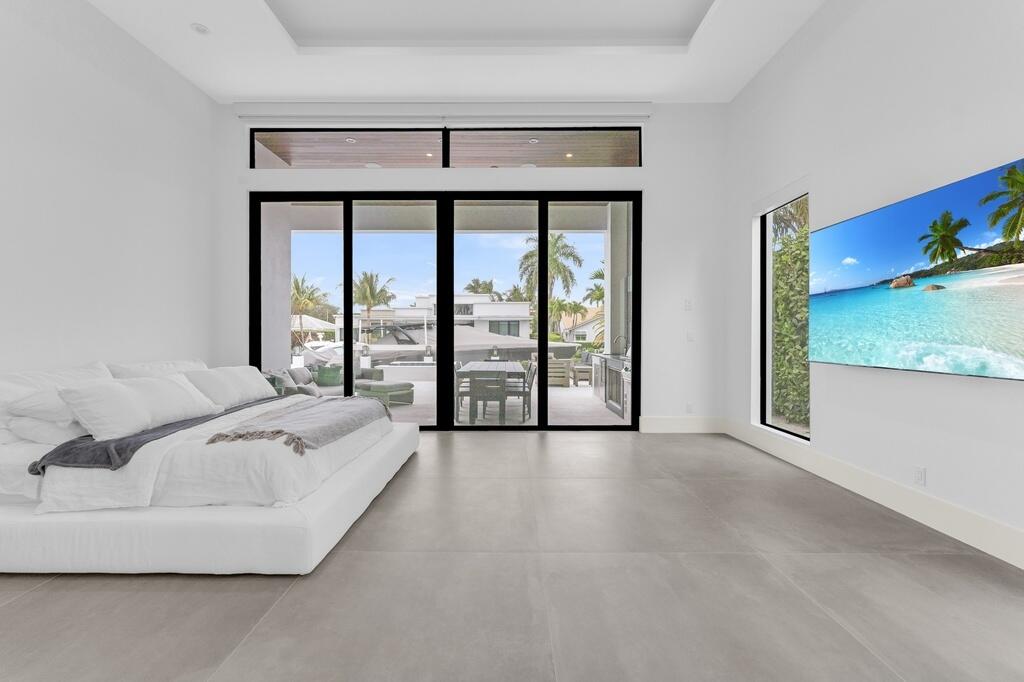 Tropic Isle In - Residential