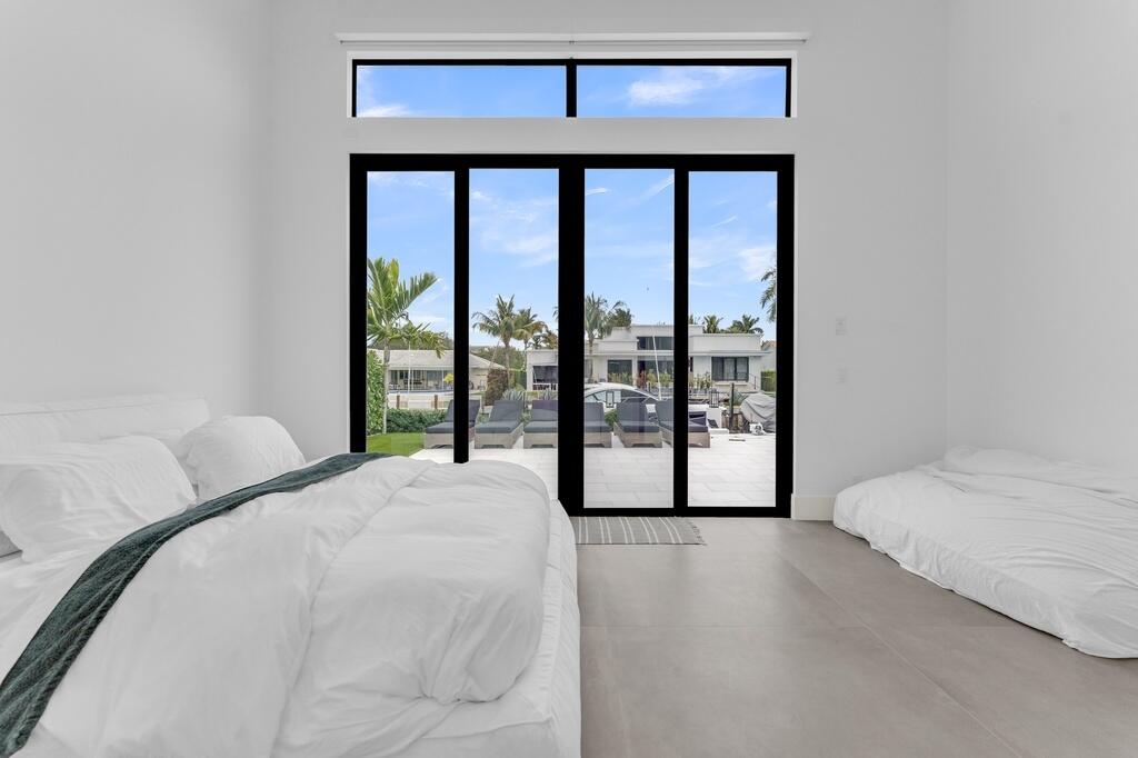 Tropic Isle In - Residential