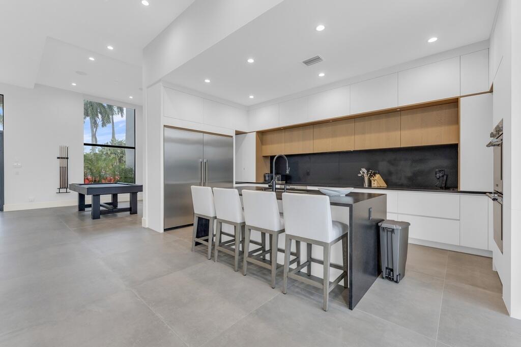 Tropic Isle In - Residential