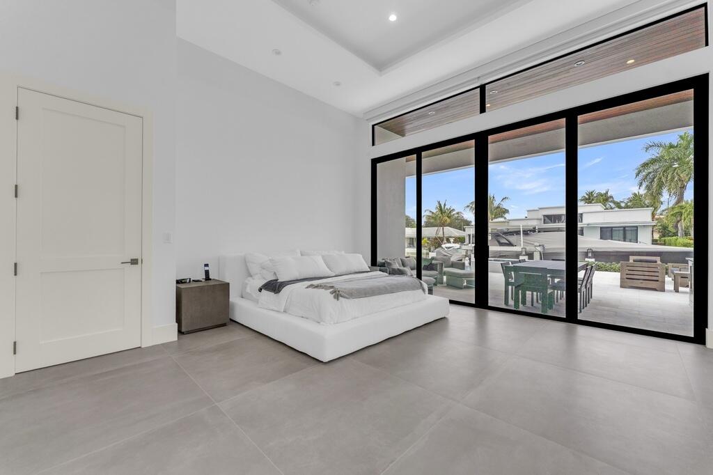 Tropic Isle In - Residential