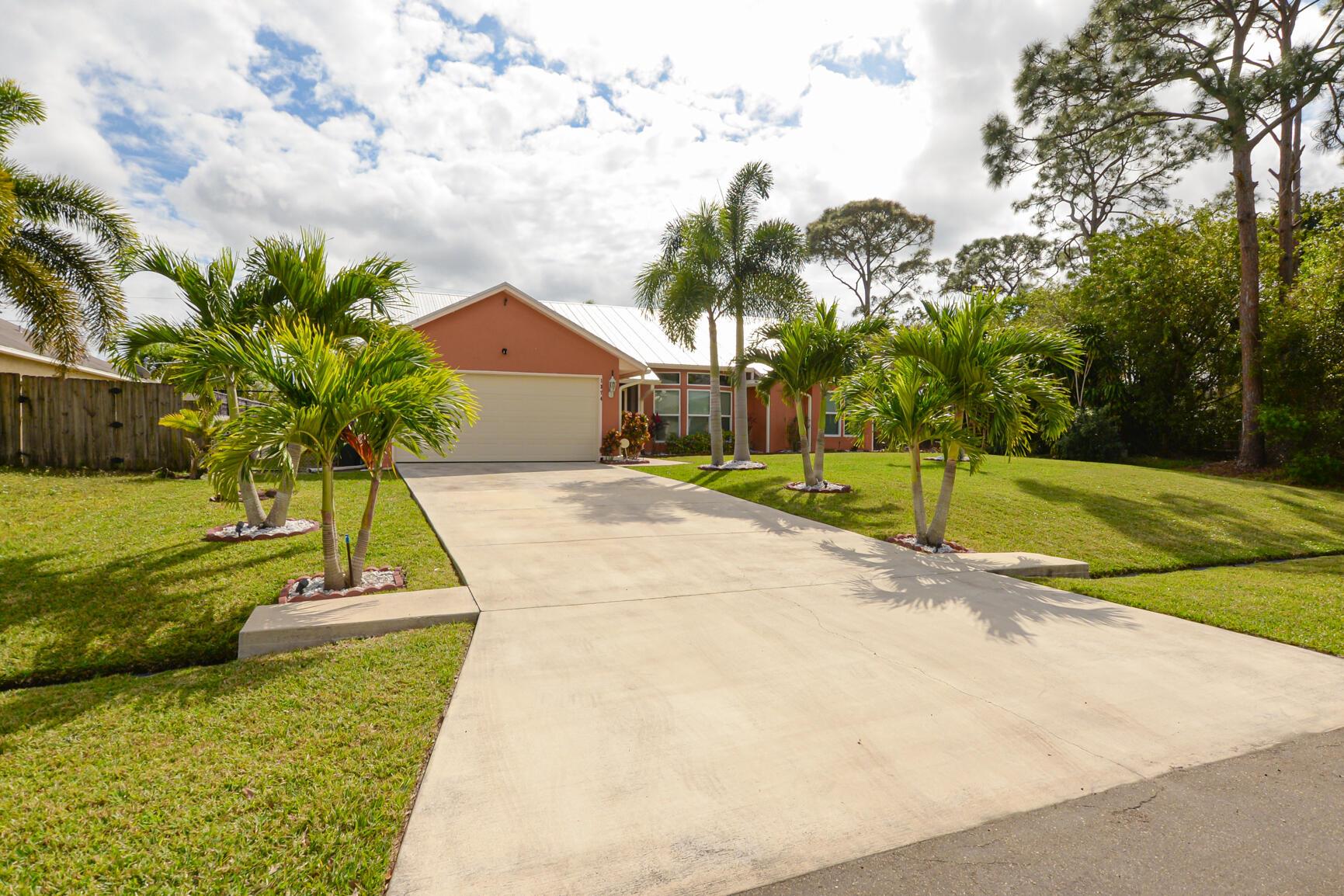 PORT ST LUCIE SECTION 19 - Residential