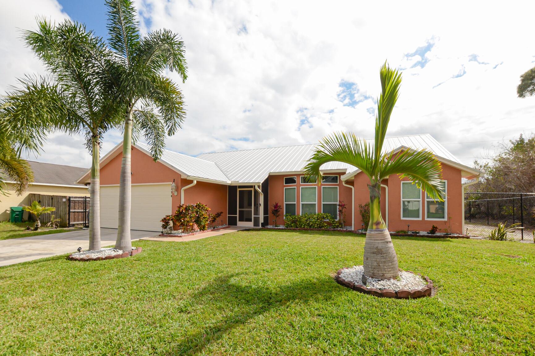 PORT ST LUCIE SECTION 19 - Residential