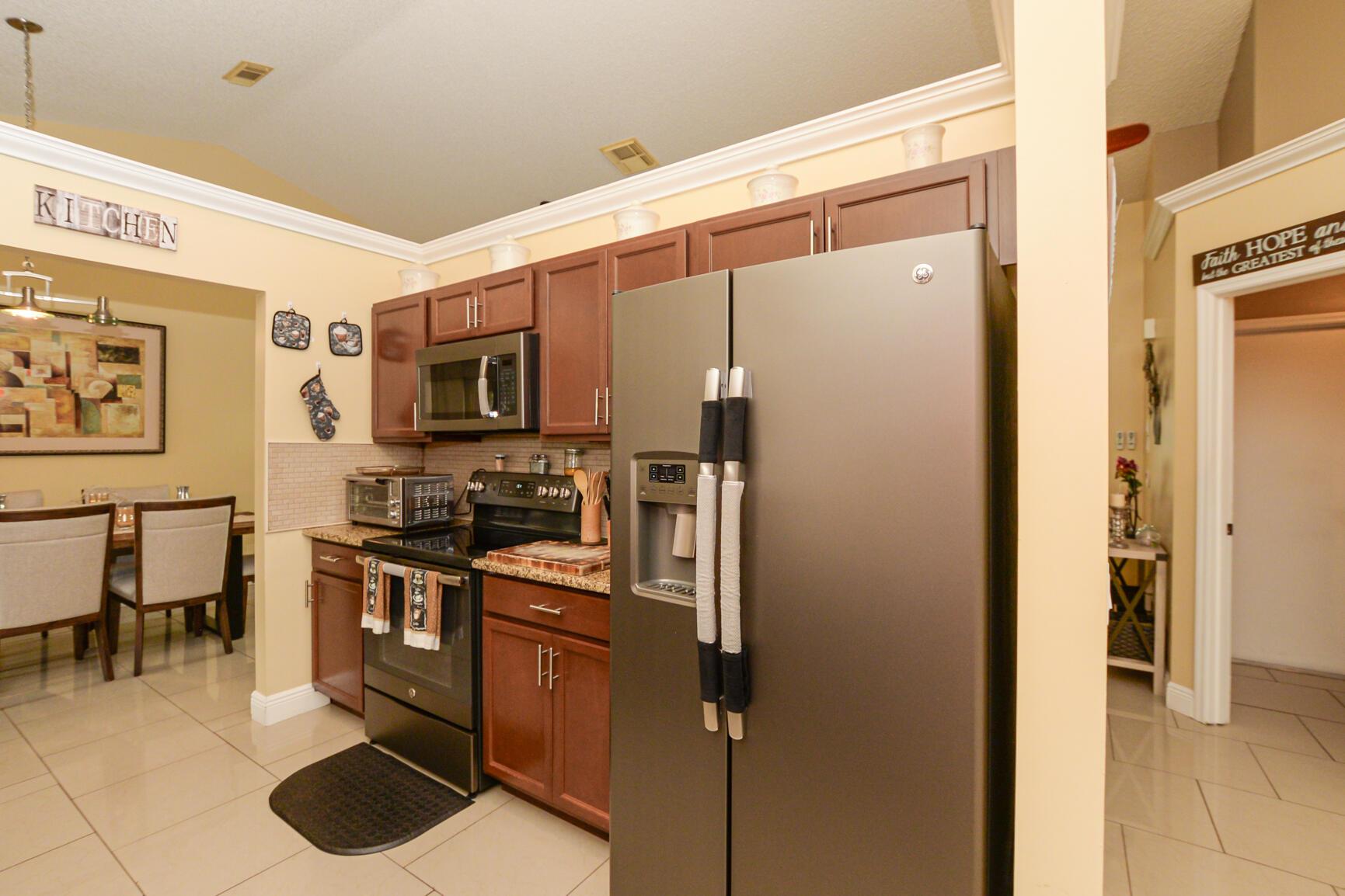 PORT ST LUCIE SECTION 19 - Residential