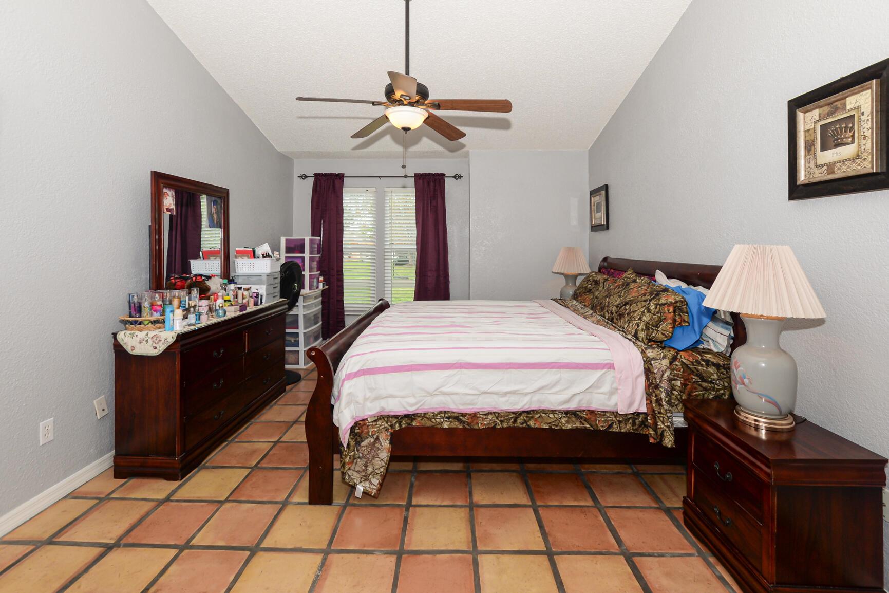 PORT ST LUCIE SECTION 19 - Residential