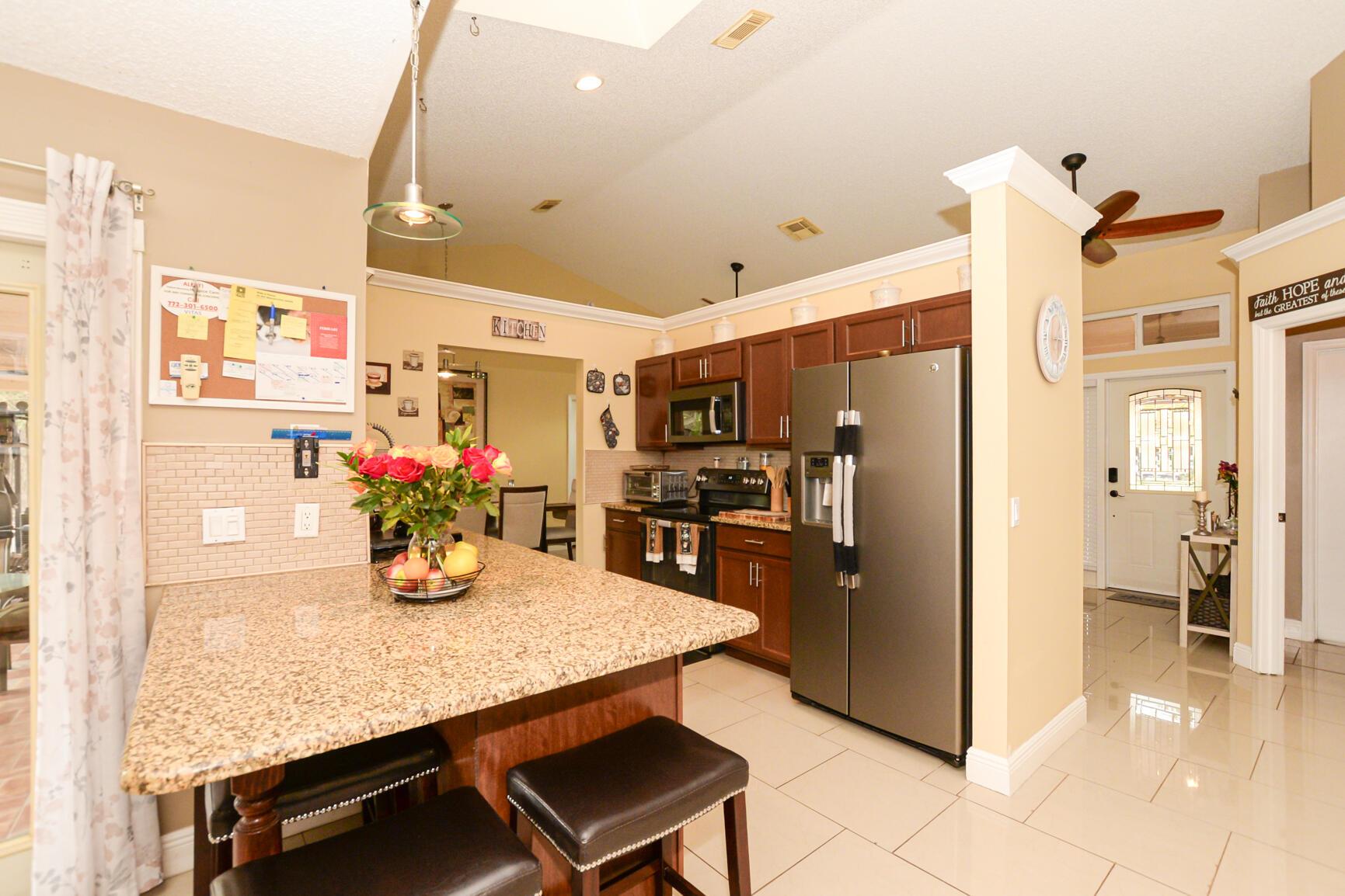 PORT ST LUCIE SECTION 19 - Residential