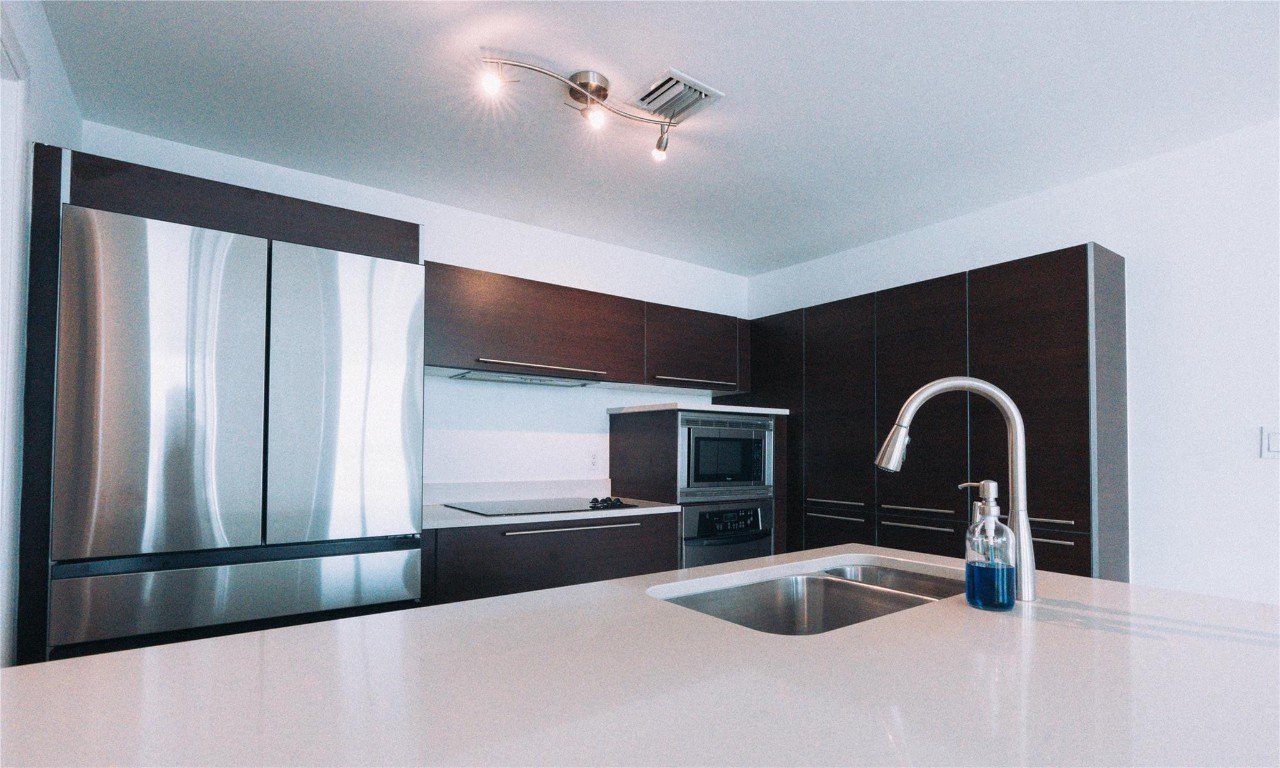 1900 N Bayshore Drive 2312