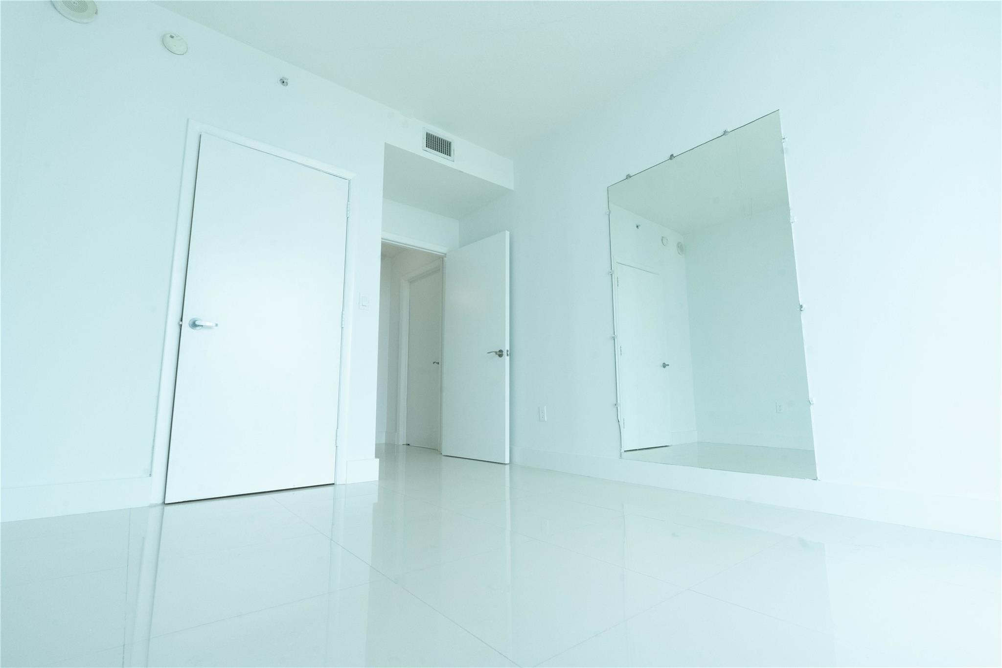 Quantum On The Bay Condo - Residential Lease