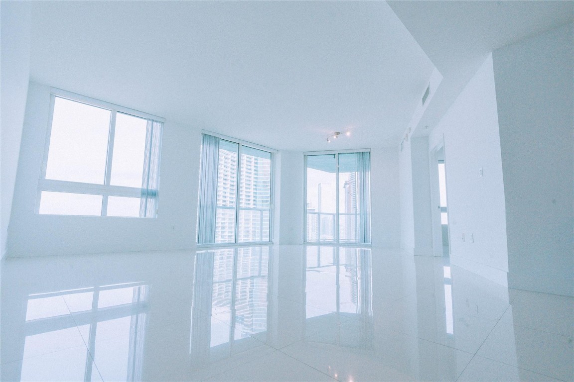 1900 N Bayshore Drive 2312