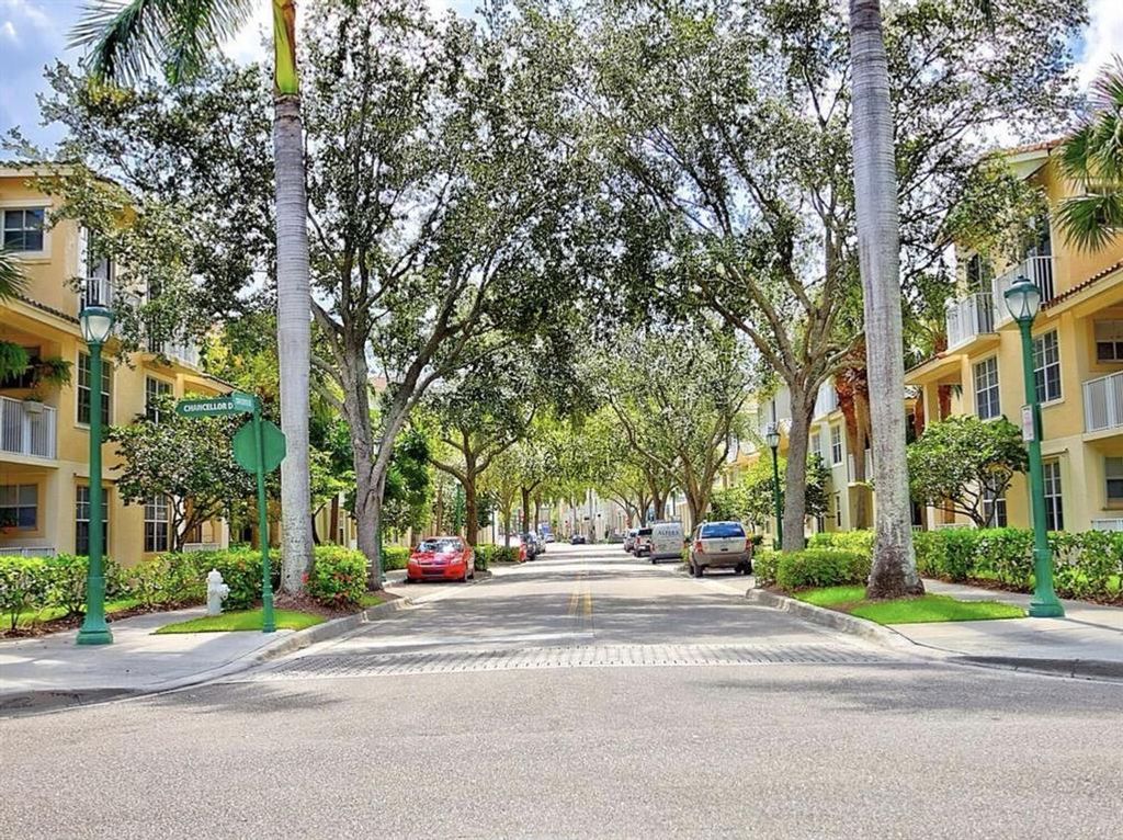 Photo of 1155 Main Street St #302, Jupiter, FL 33458 (MLS # R10751214)