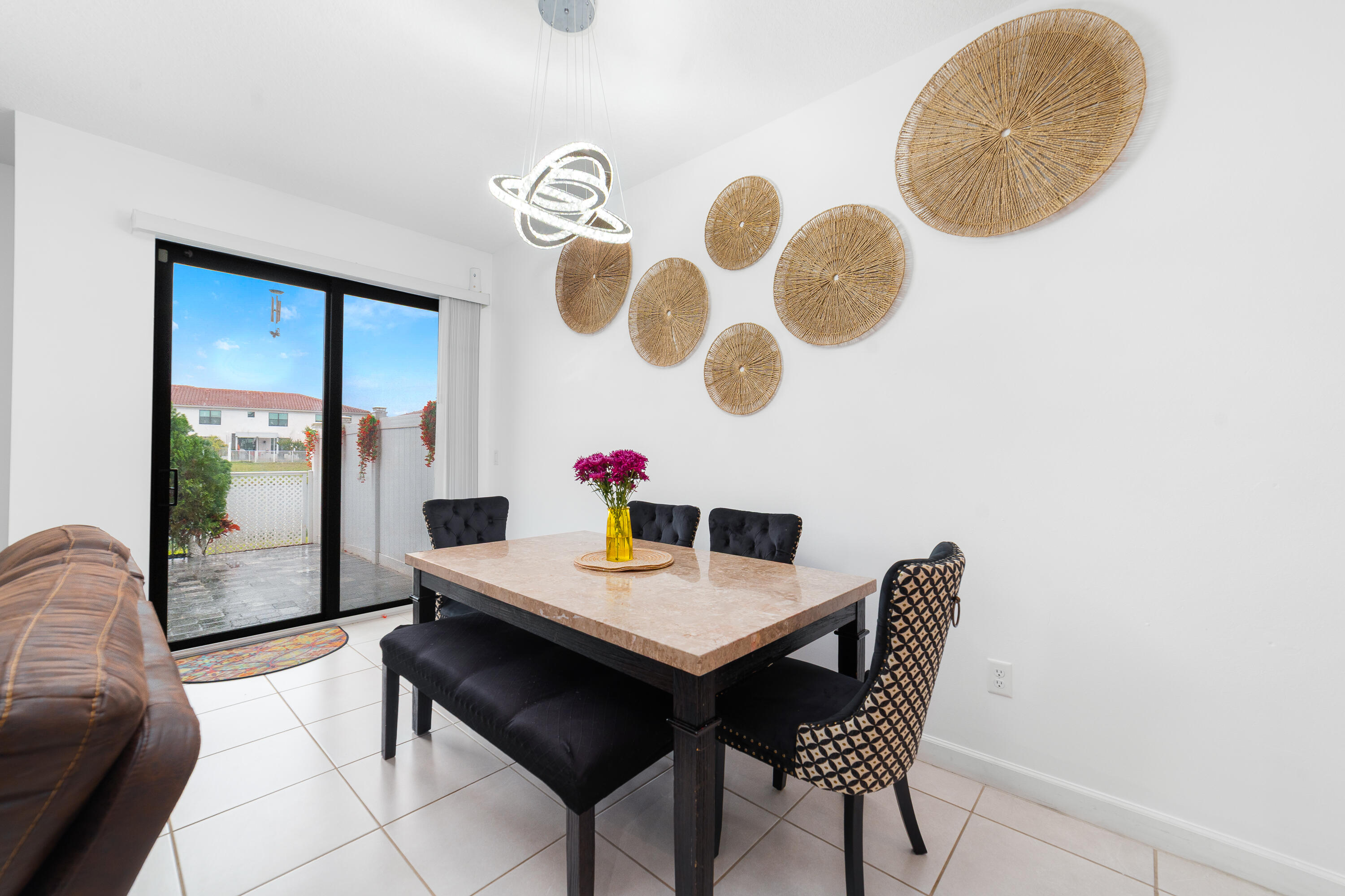 MEDITERRANEA - Residential