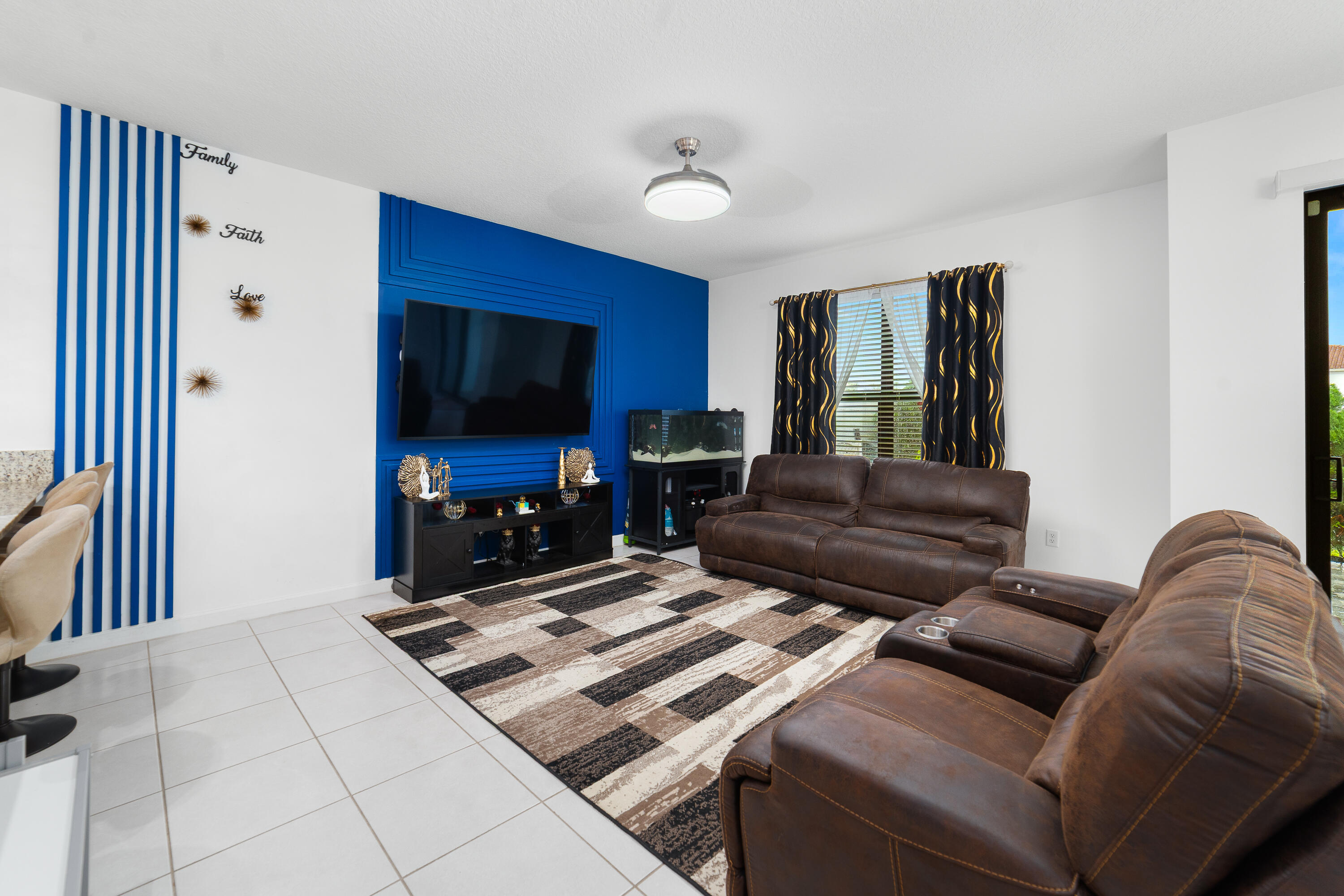 MEDITERRANEA - Residential