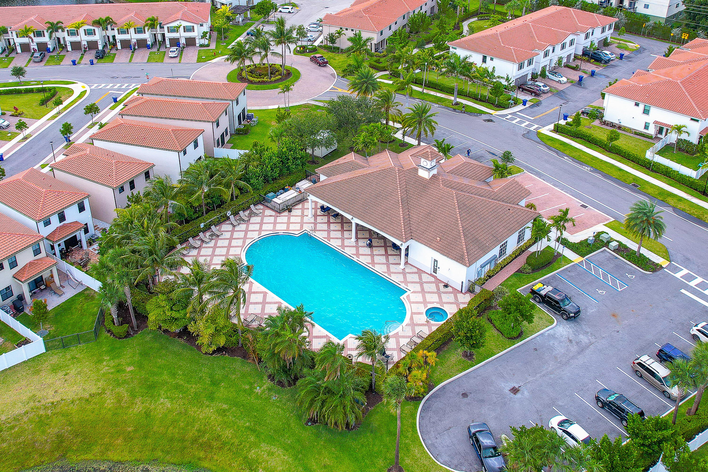 MEDITERRANEA - Residential