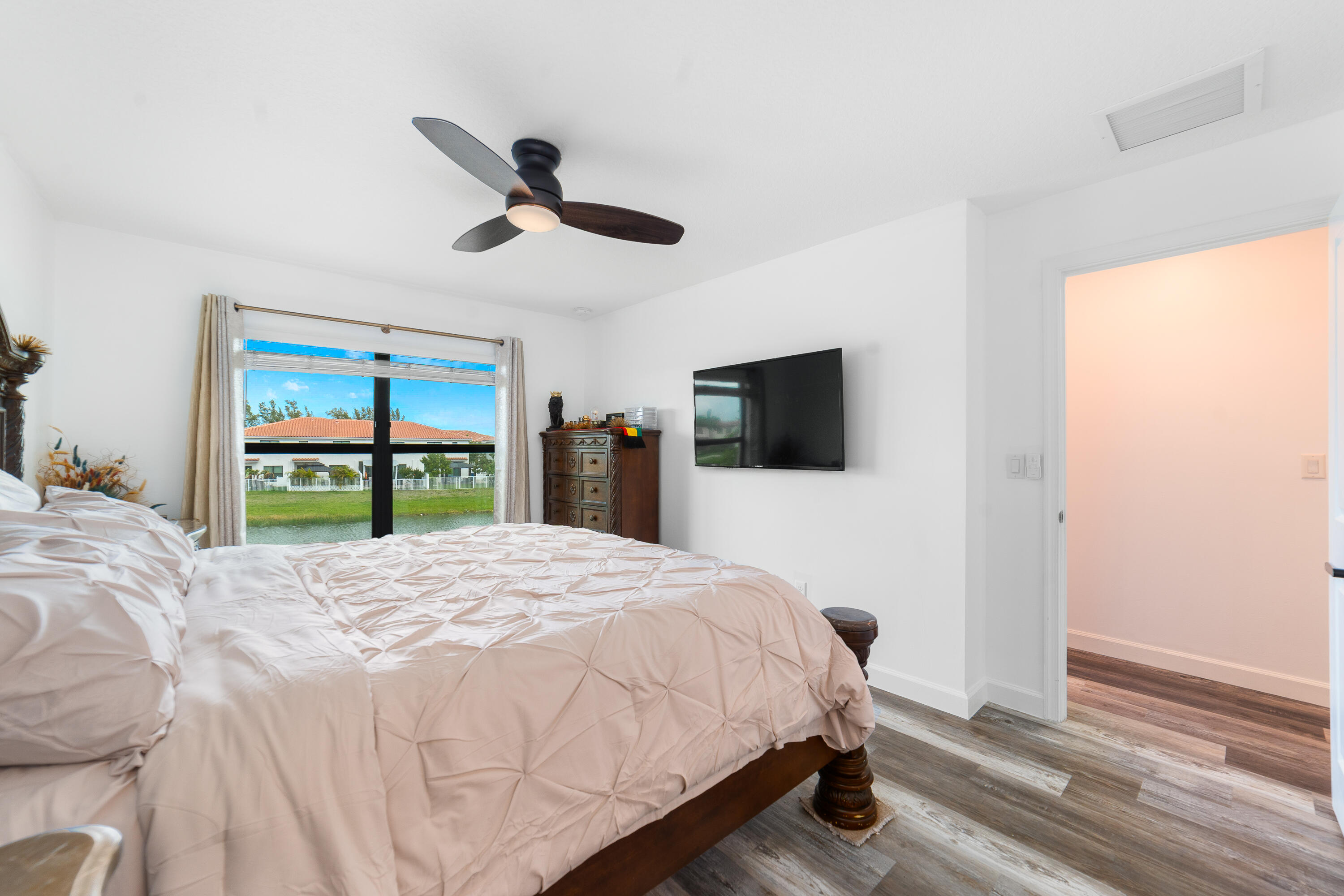 MEDITERRANEA - Residential