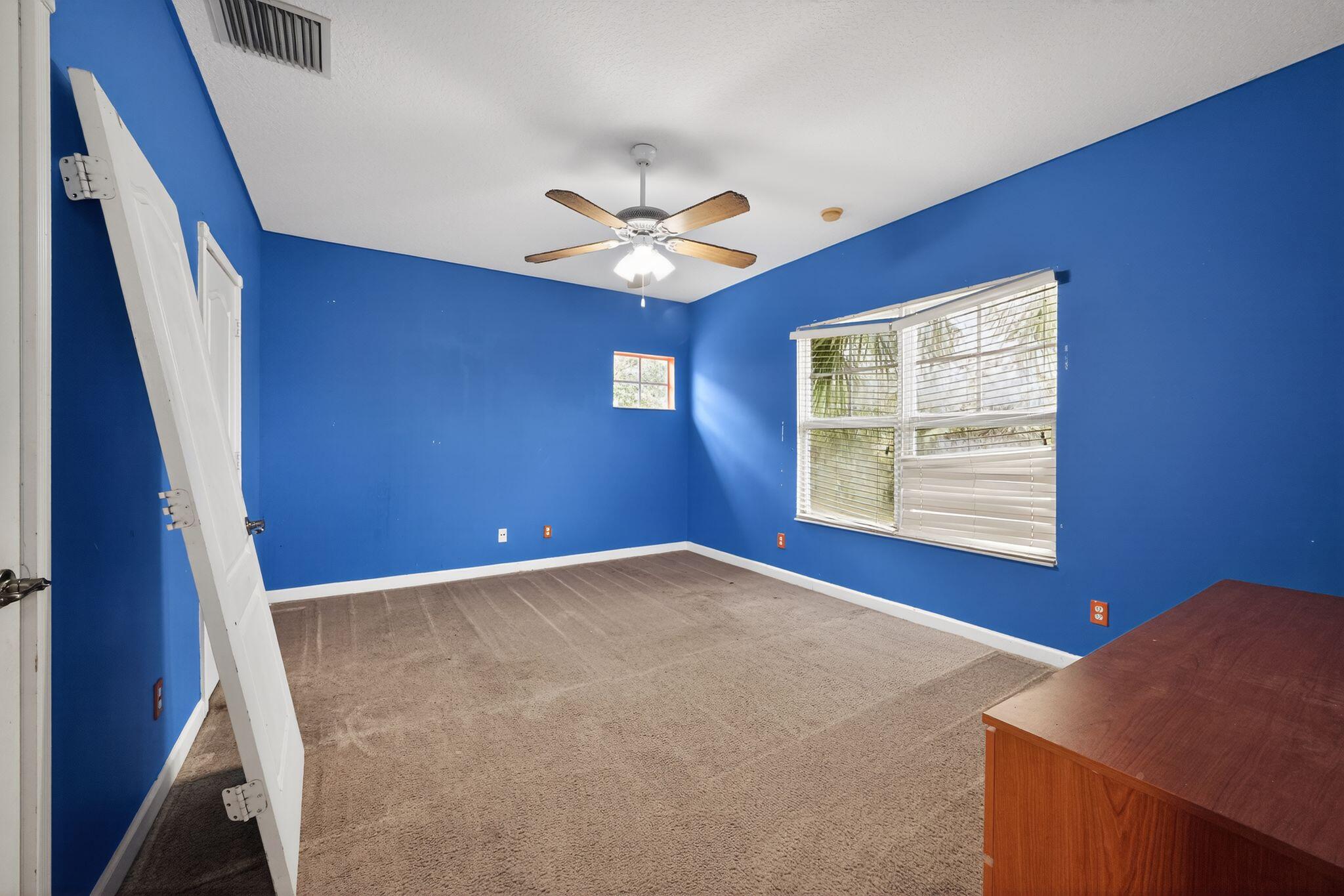 RIVER OAKS - Residential