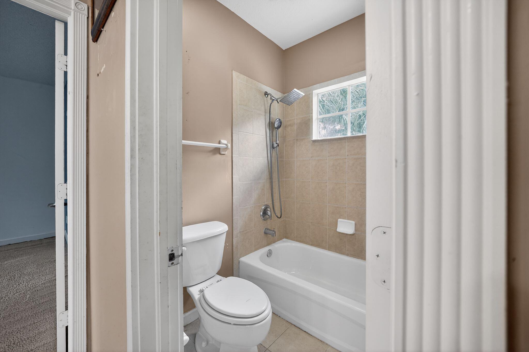 RIVER OAKS - Residential