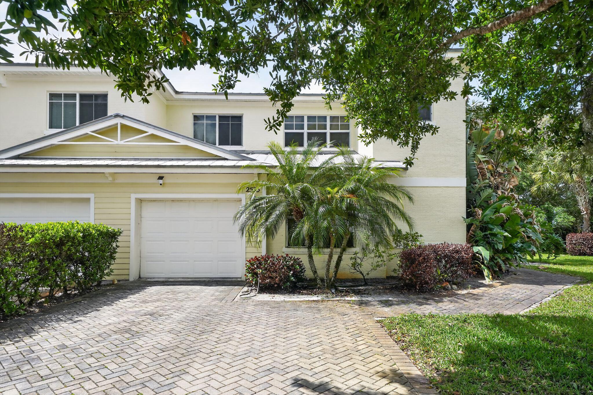 2535 Creekside Drive